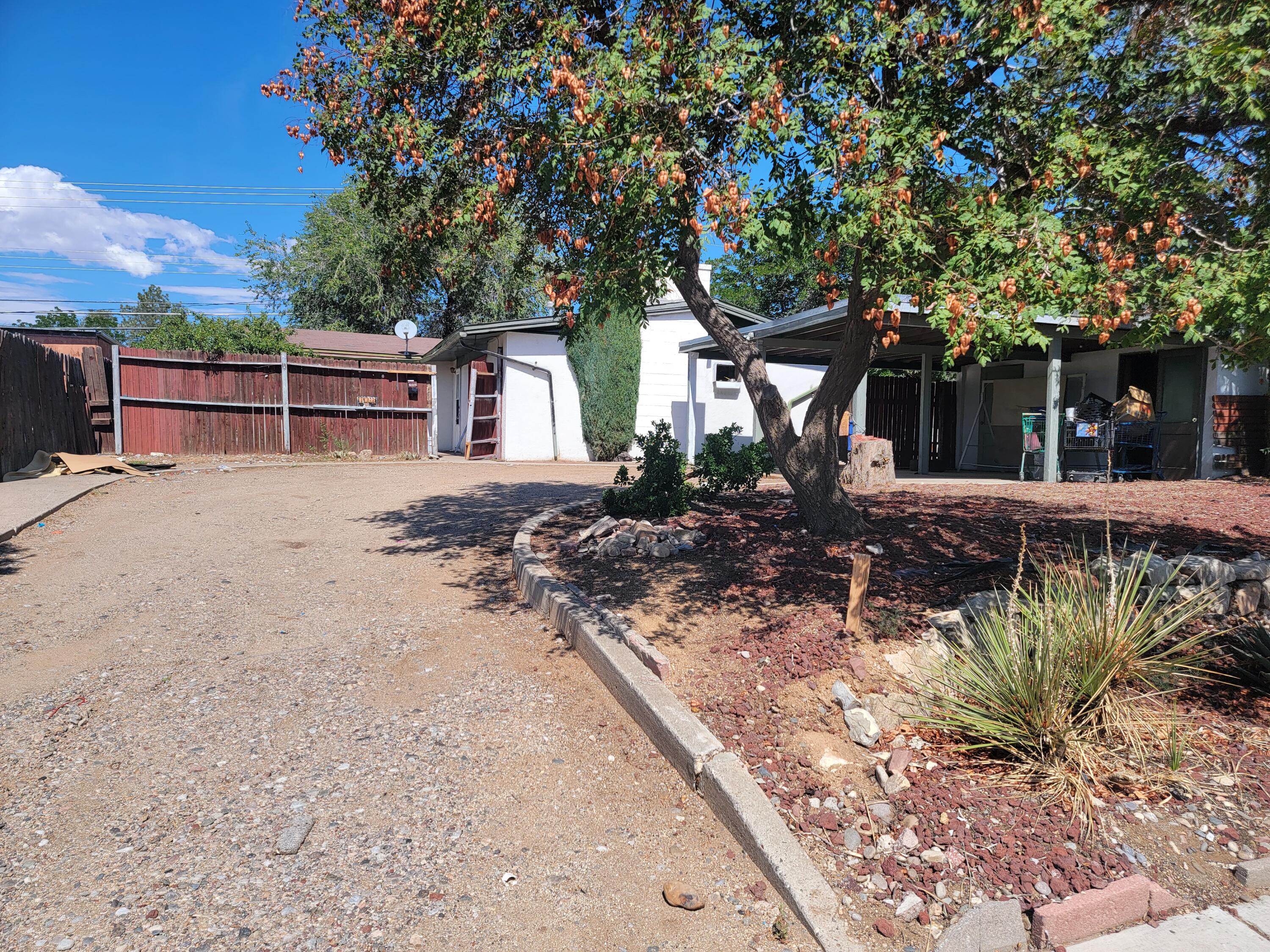 10501 Menaul Boulevard NE, Albuquerque, NM 87112