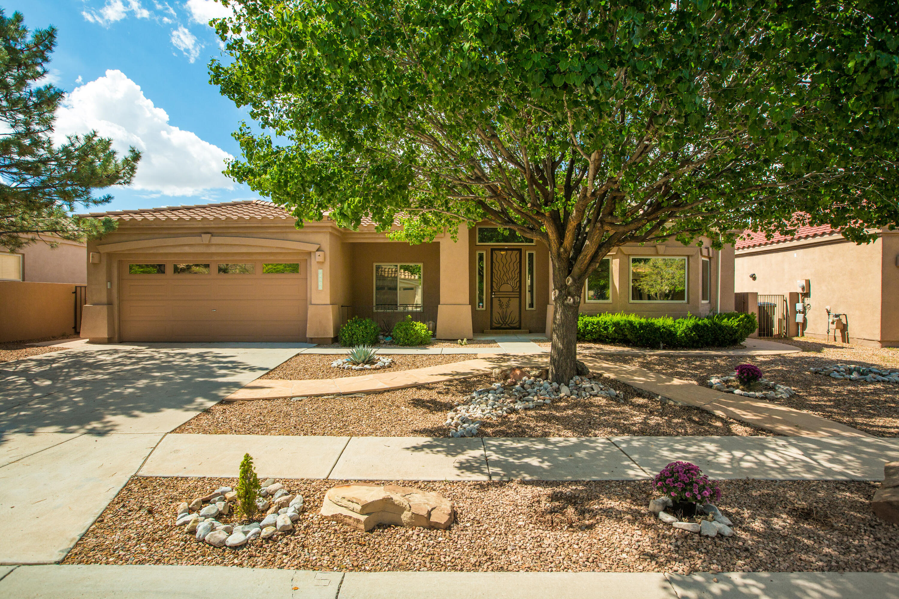 4505 Beresford Lane NW, Albuquerque, NM 87120