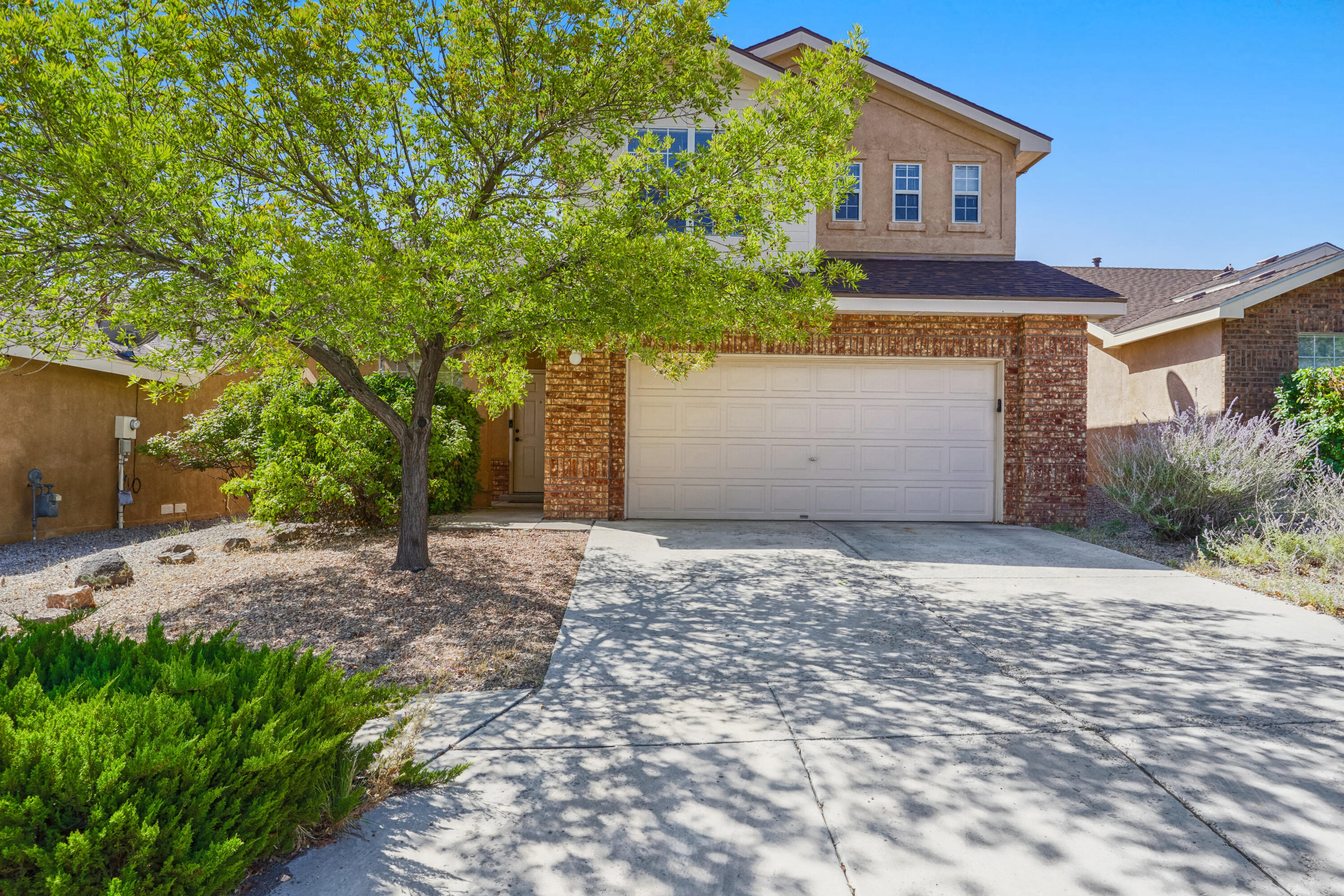 7416 Vancouver Avenue NW, Albuquerque, NM 87114