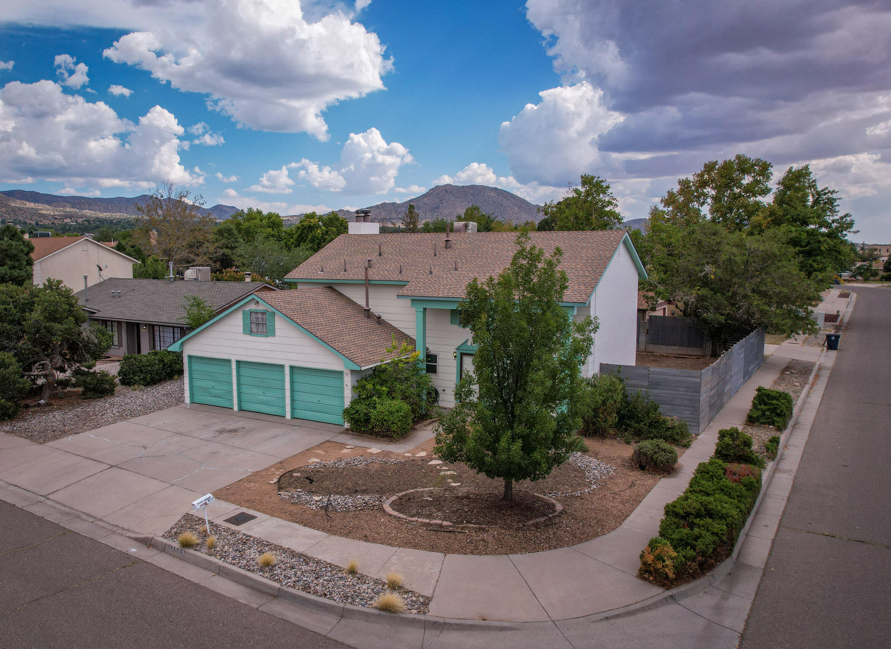12500 Charla Court SE, Albuquerque, NM 87123