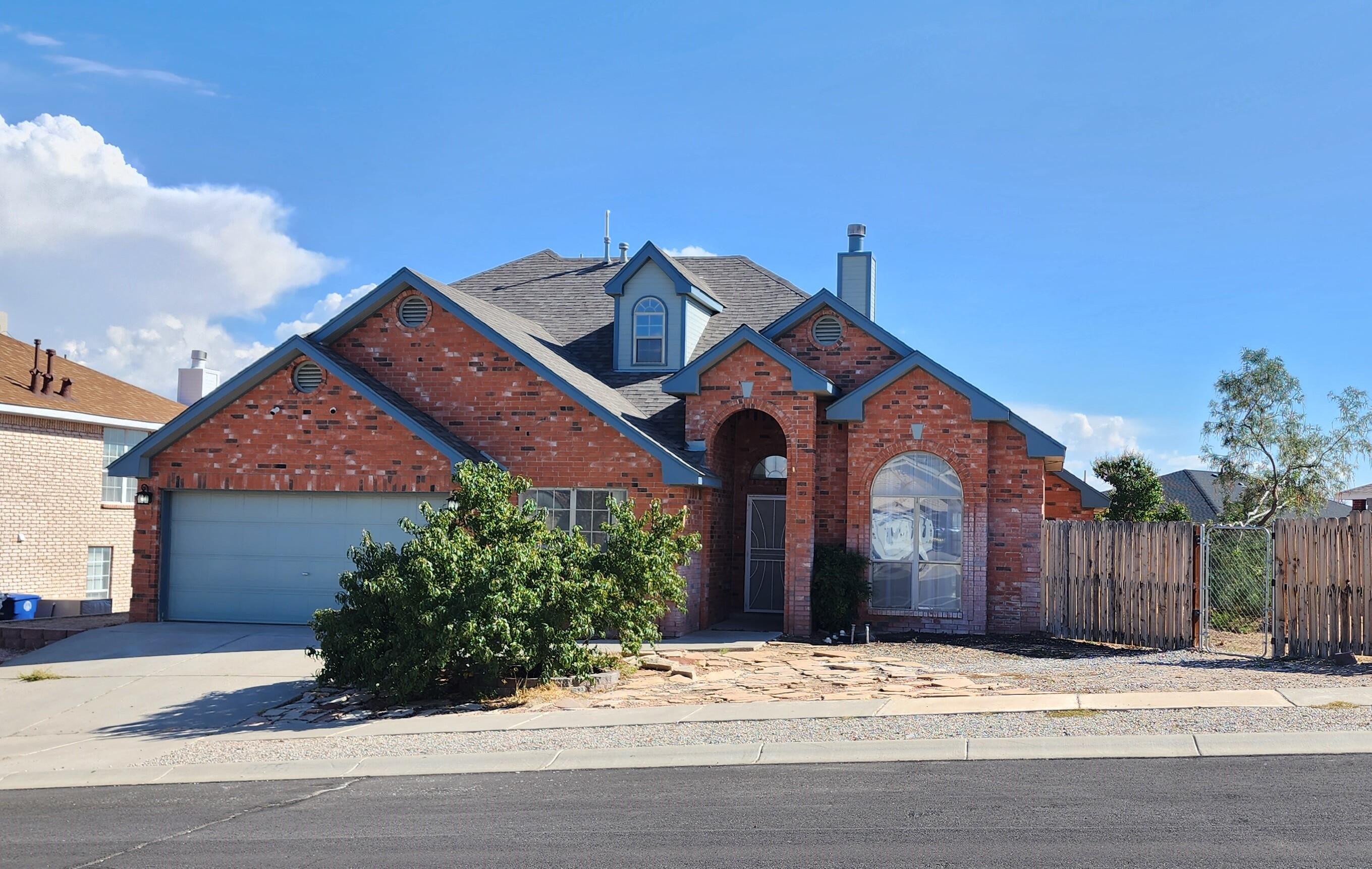4516 Cactus Hills Place NW, Albuquerque, NM 87114