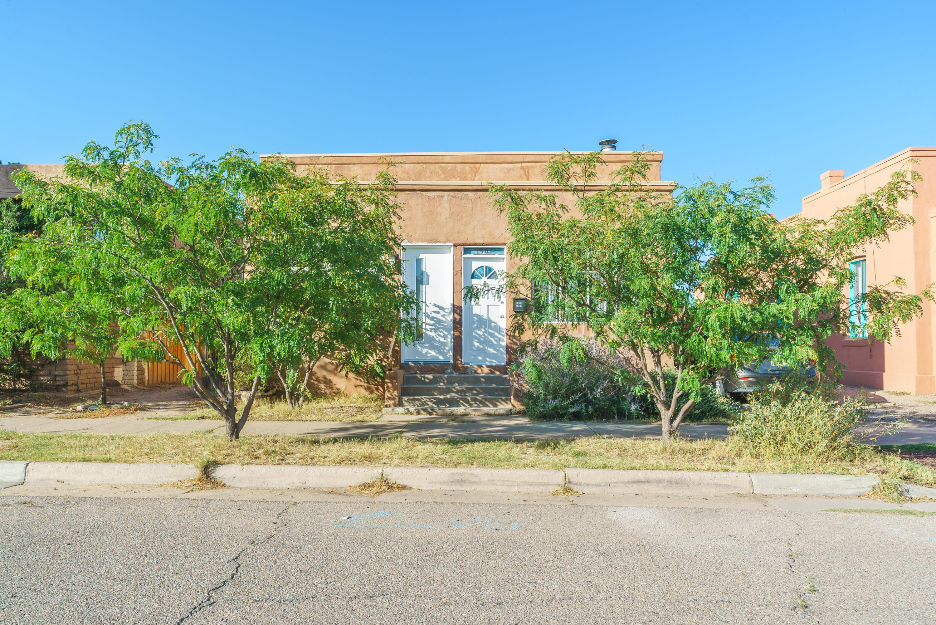 1505 1507 And 1507 1/2 Marble Avenue NW, Albuquerque, NM 87104