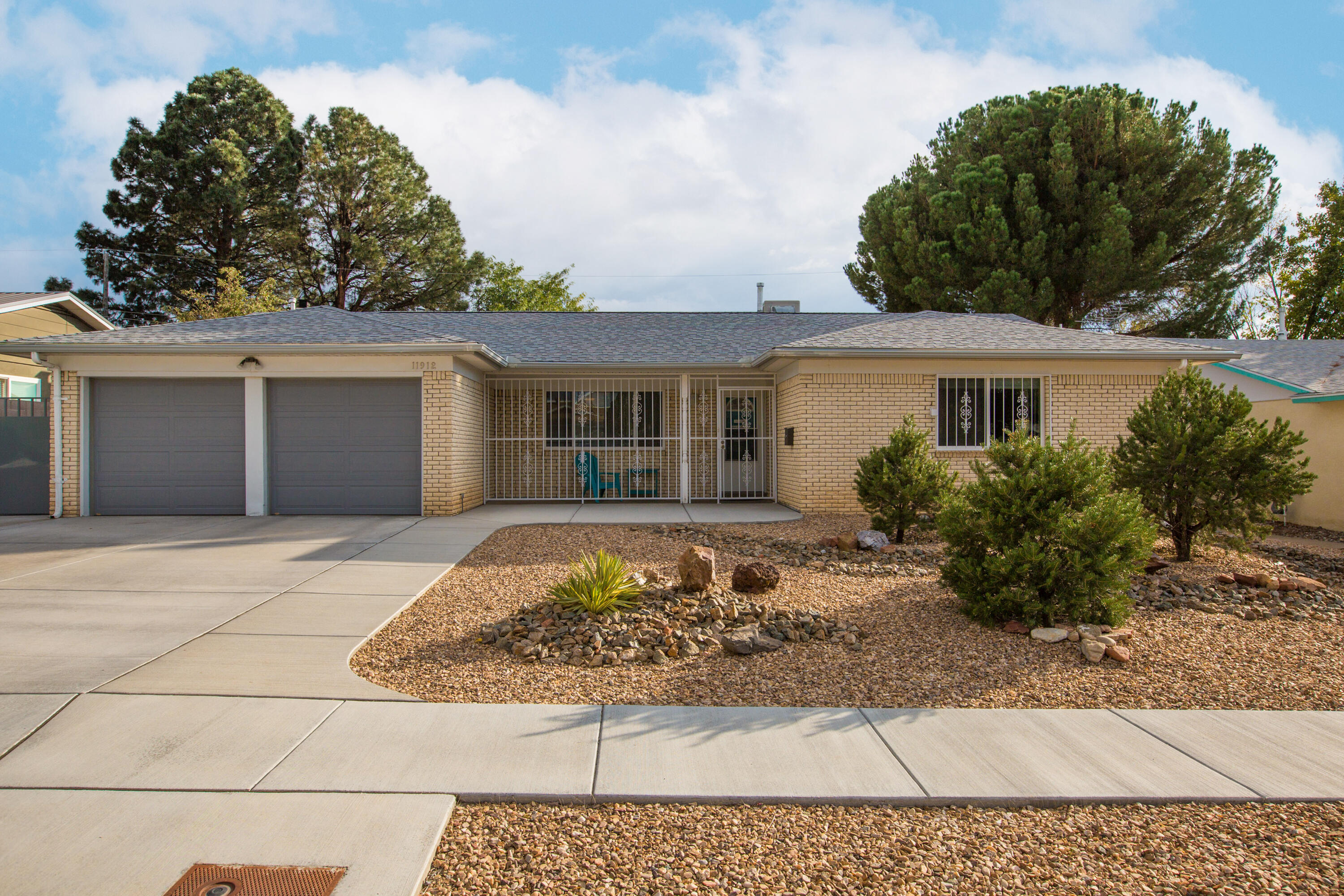 11912 Golden Gate Avenue NE, Albuquerque, NM 87111
