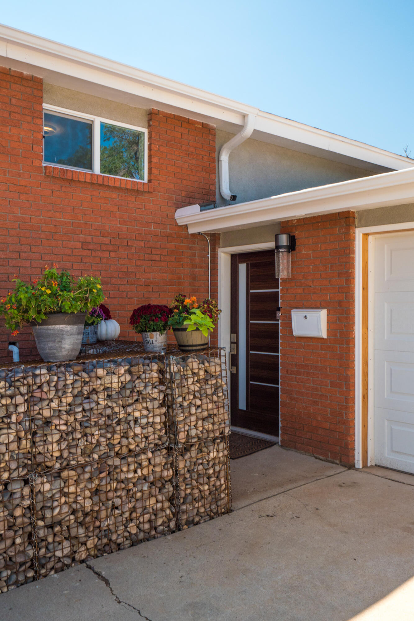 2925 Georgia Street NE, Albuquerque, NM 87110