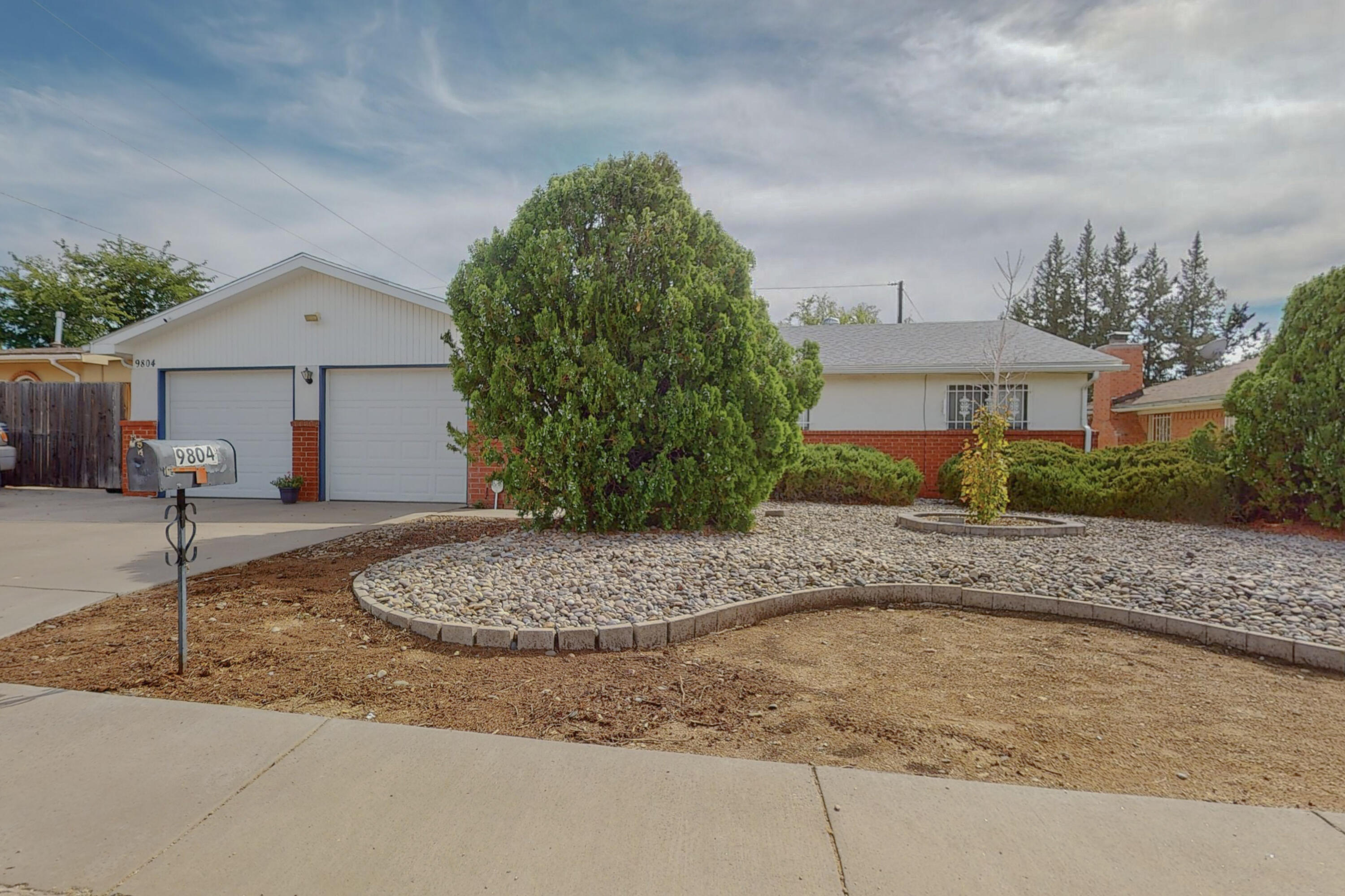 9804 Coda Place NE, Albuquerque, NM 87111