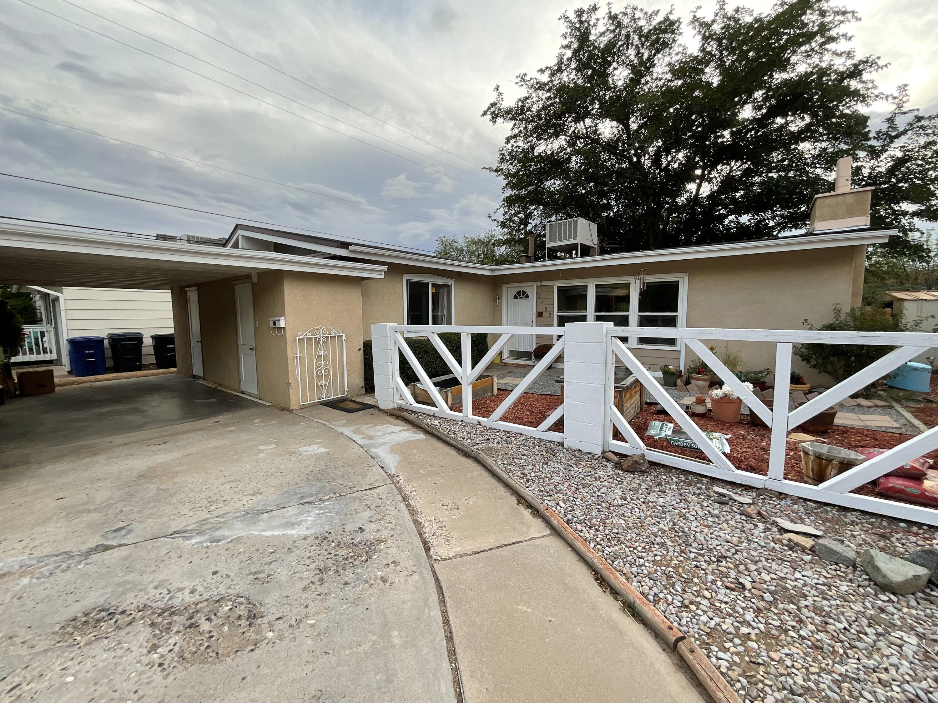 This beautiful 1-story home located in a quiet NE neighborhood close to schools and a park offers 3 bedrooms, 2 baths, and an open concept living room, kitchen and dining area!  It has newer kitchen appliances a huge, landscaped front yard with a cute and cozy courtyard, extra storage and much more!