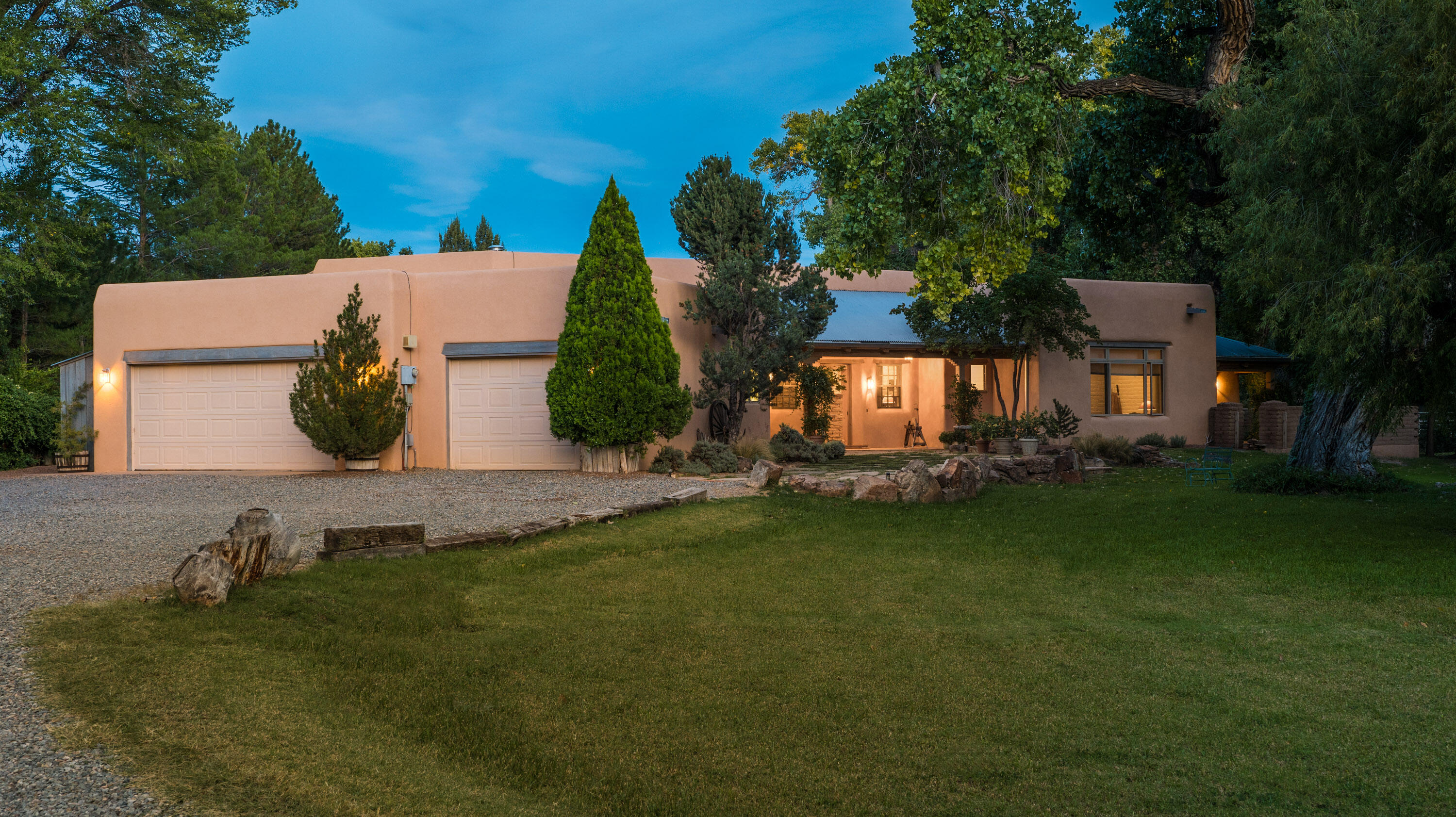 4 Dancing Horse Lane, Corrales, NM 87048