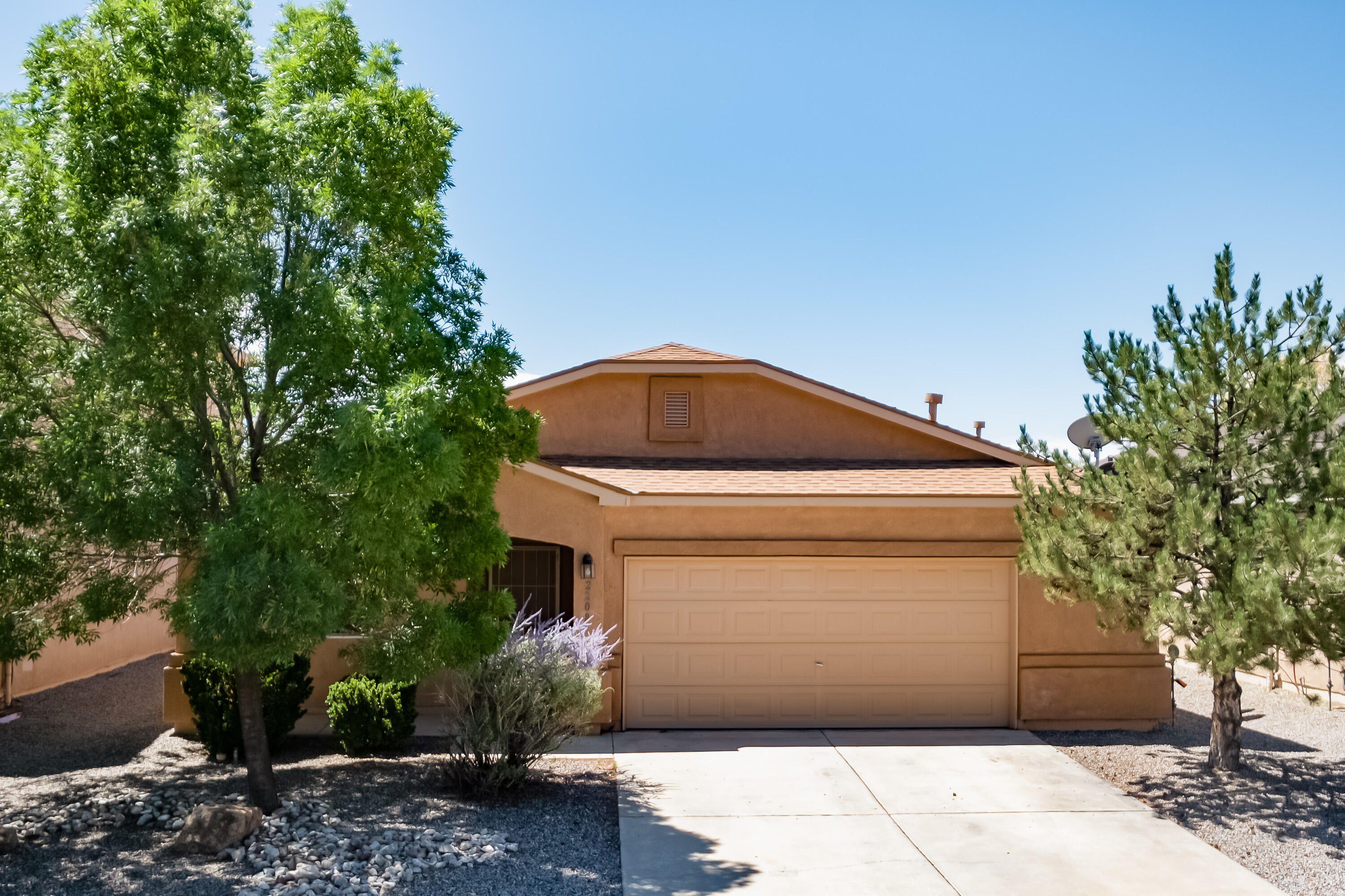 2208 Rancho Plata Avenue SE, Rio Rancho, NM 87124
