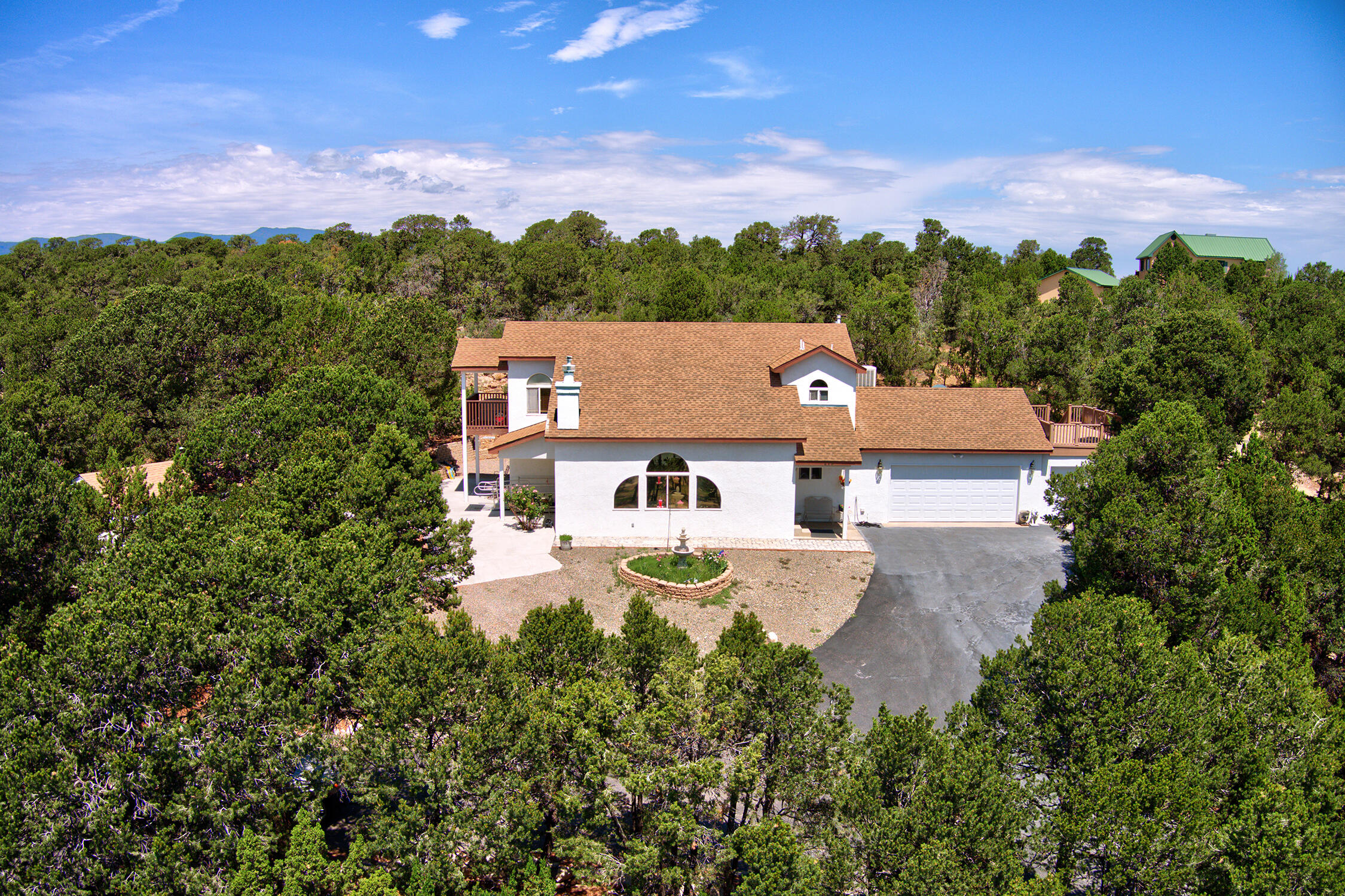 279 Genevieve Drive, Tijeras, NM 87059