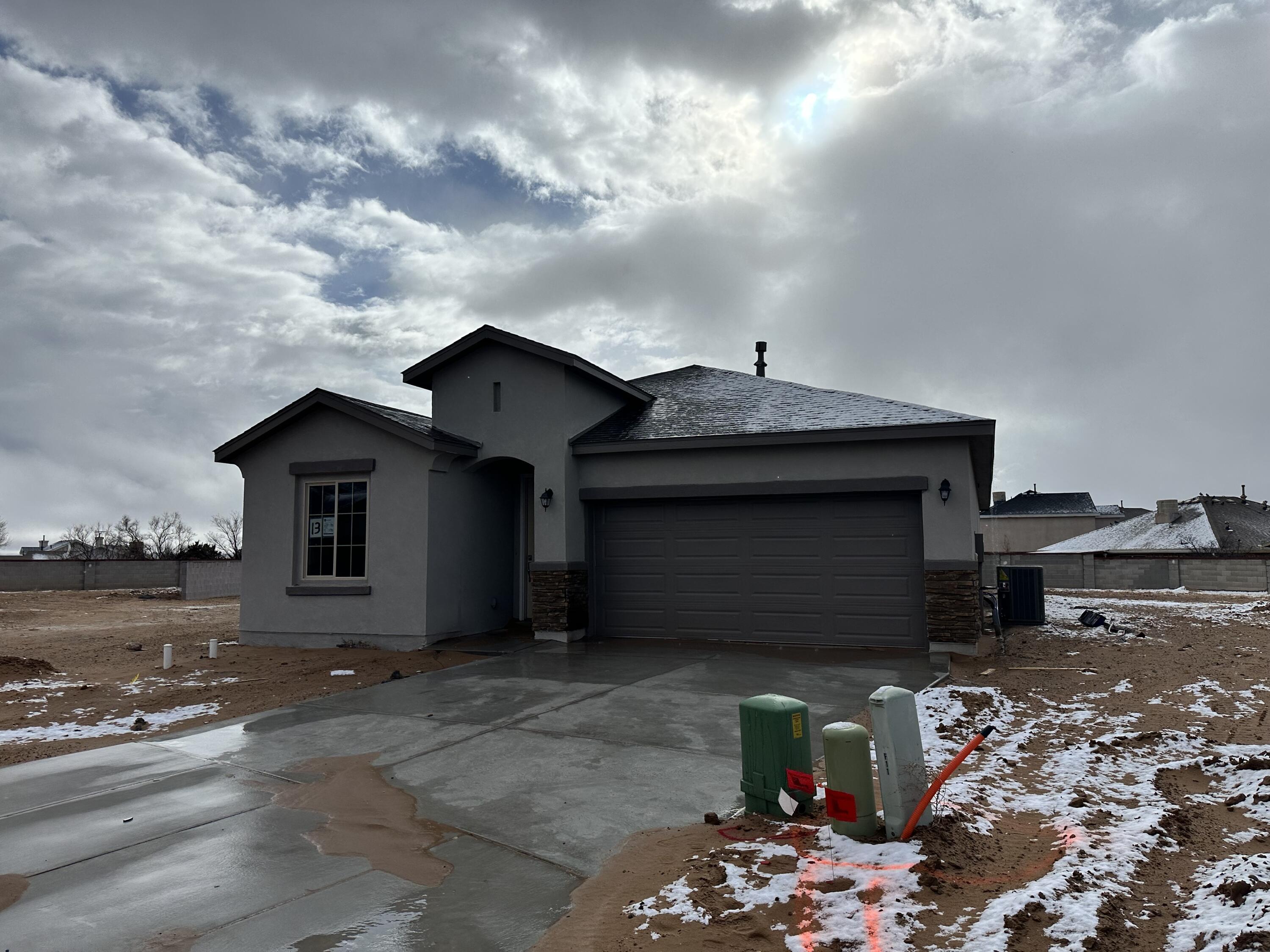 13 Enebro Place, Los Lunas, NM 87031