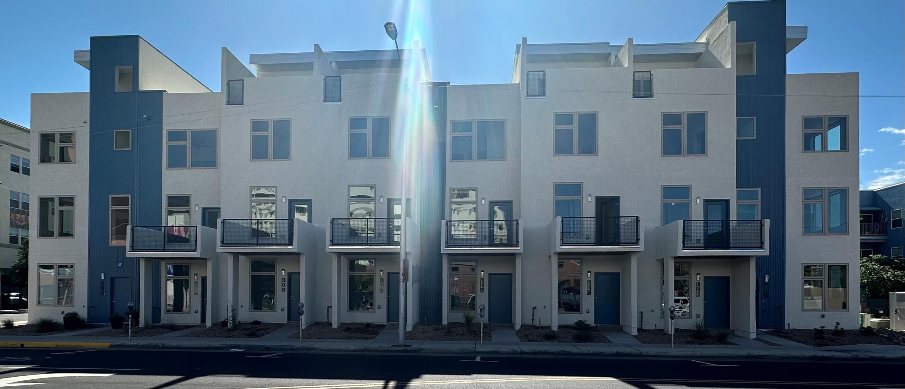 320 Titanium Street SW, Albuquerque, NM 87102