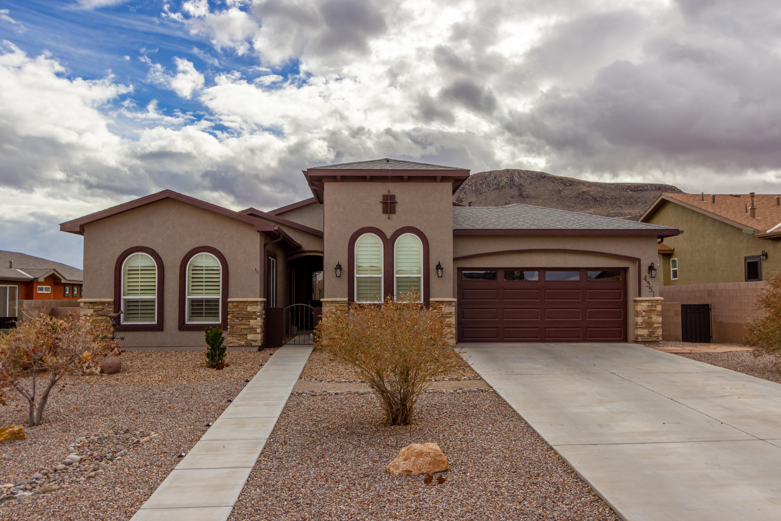 4351 Red River Road SW, Los Lunas, NM 87031