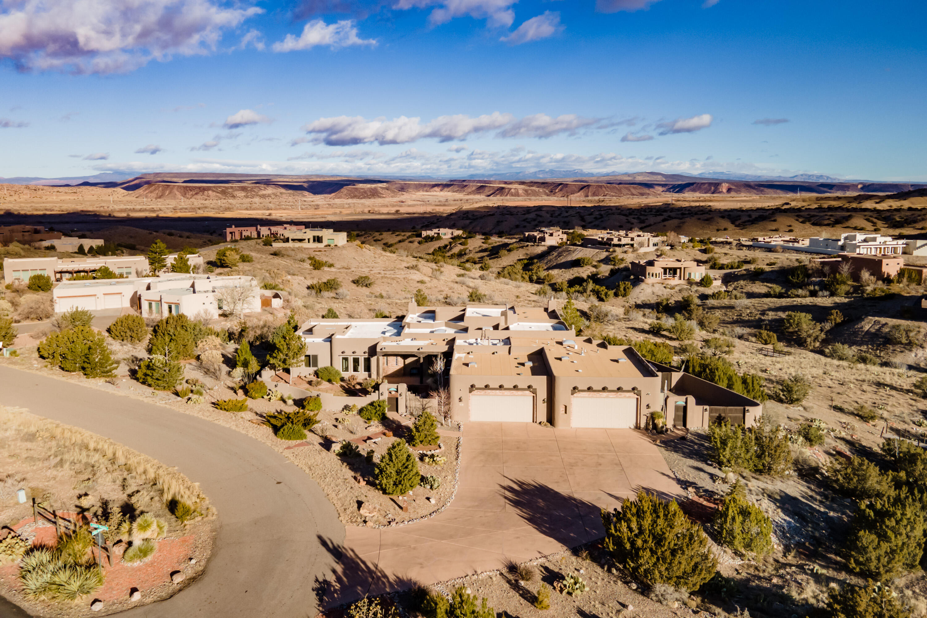 2 Third Mesa Court, Placitas, NM 87043