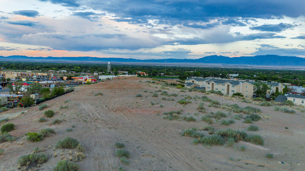 Main/Grant, Los Lunas, New Mexico 87031, ,Land,For Sale, Main/Grant,1028196