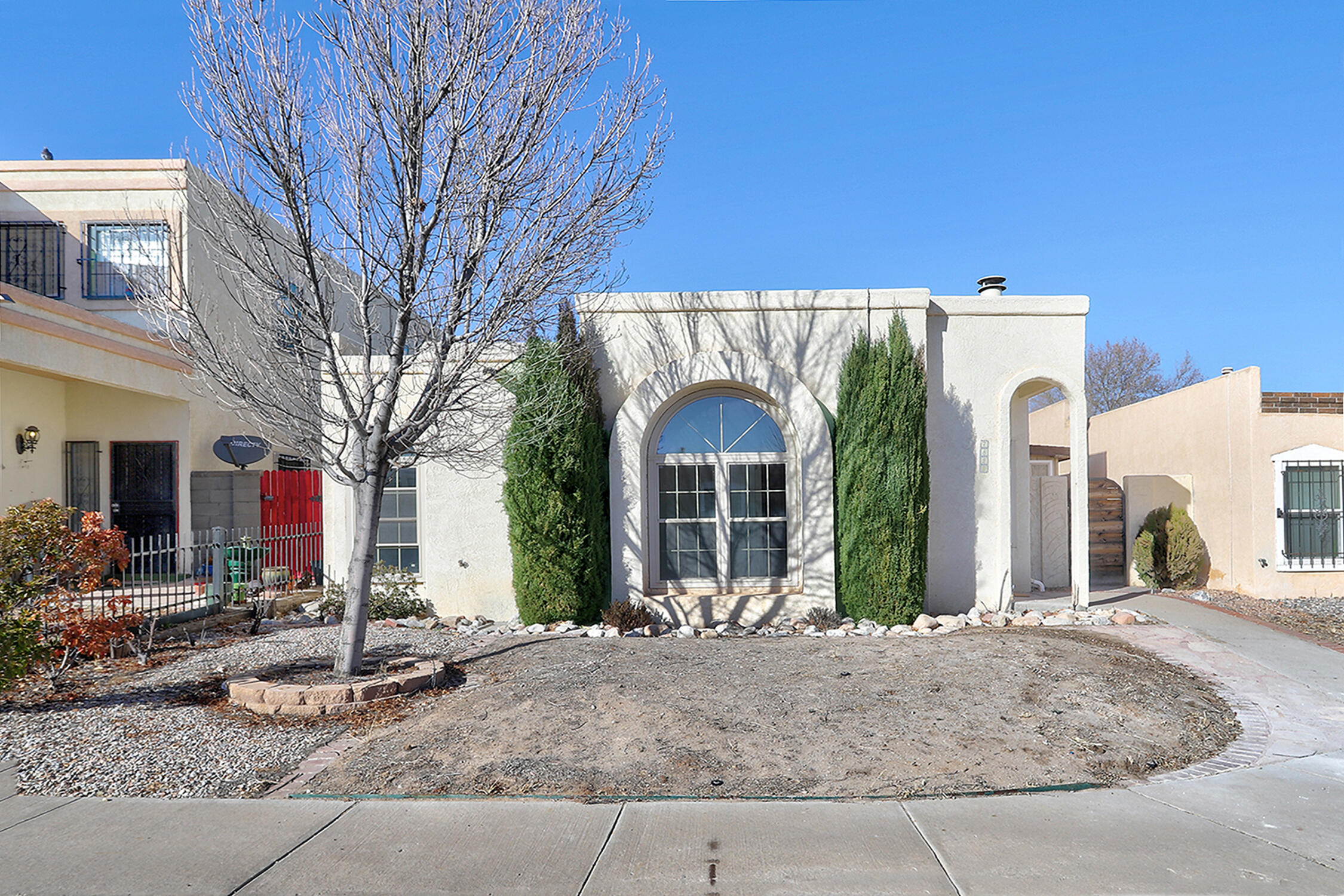 7825 Pinewood Drive NW, Albuquerque, NM 87120