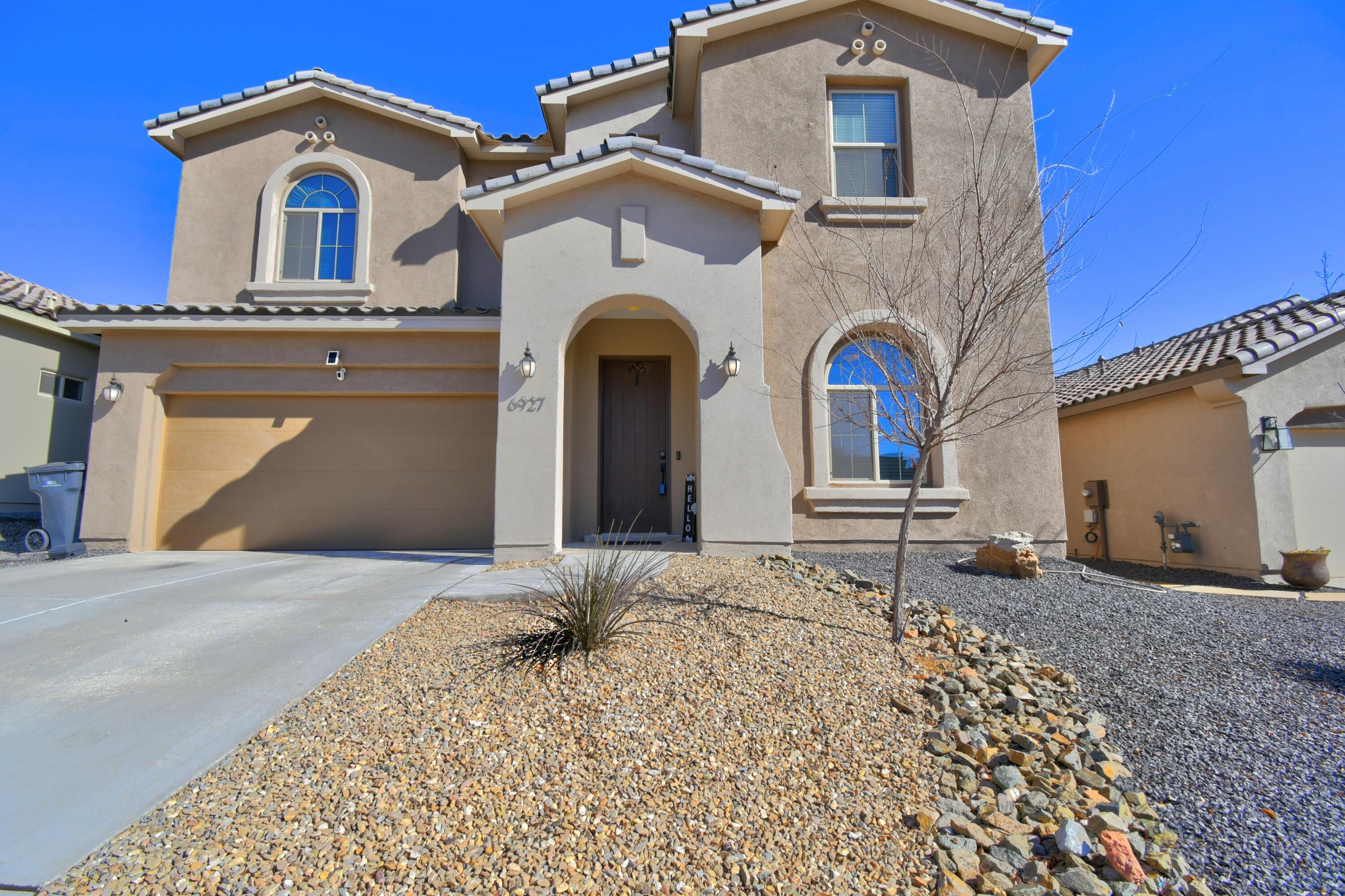 5BR beauty in Lomas Encantadas! No PID! ION Solar Included! Newer Blinds! Contemporary Pendant Lights! Recent Window Tint! $15k in New Landscaping!