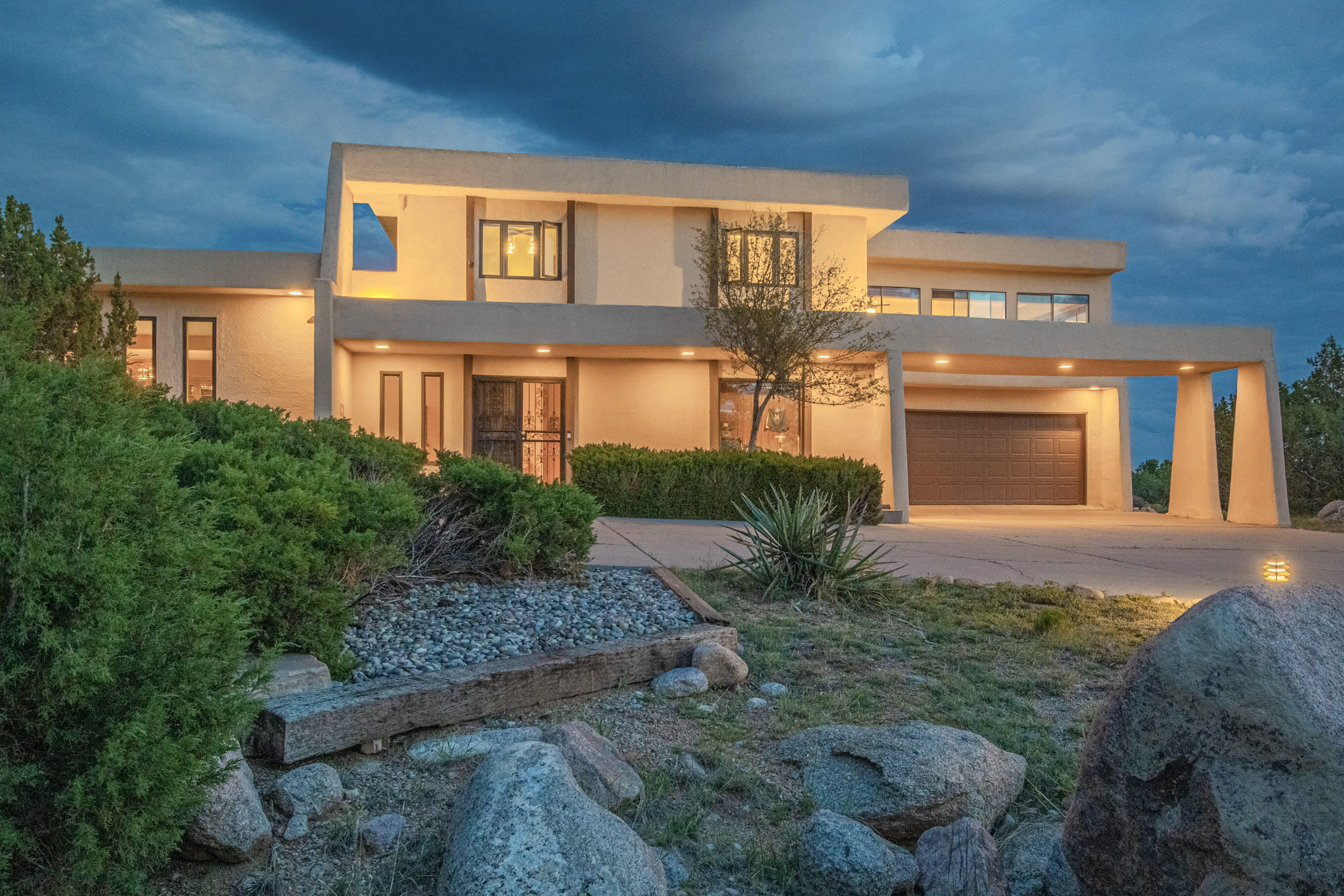 326 Paintbrush Drive NE, Albuquerque, NM 87122