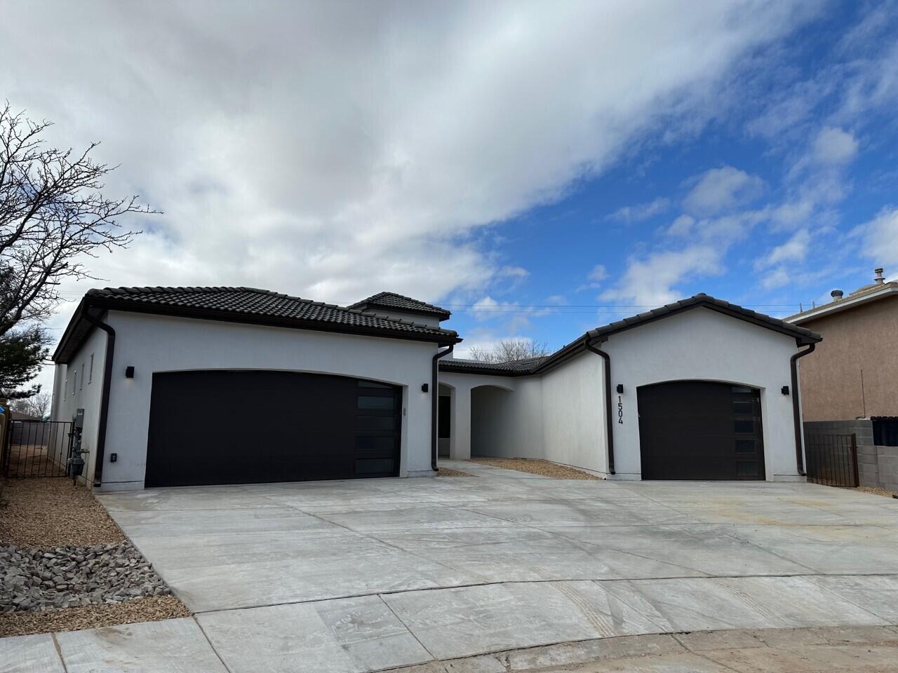 1504 Buck Court NW, Albuquerque, NM 87105