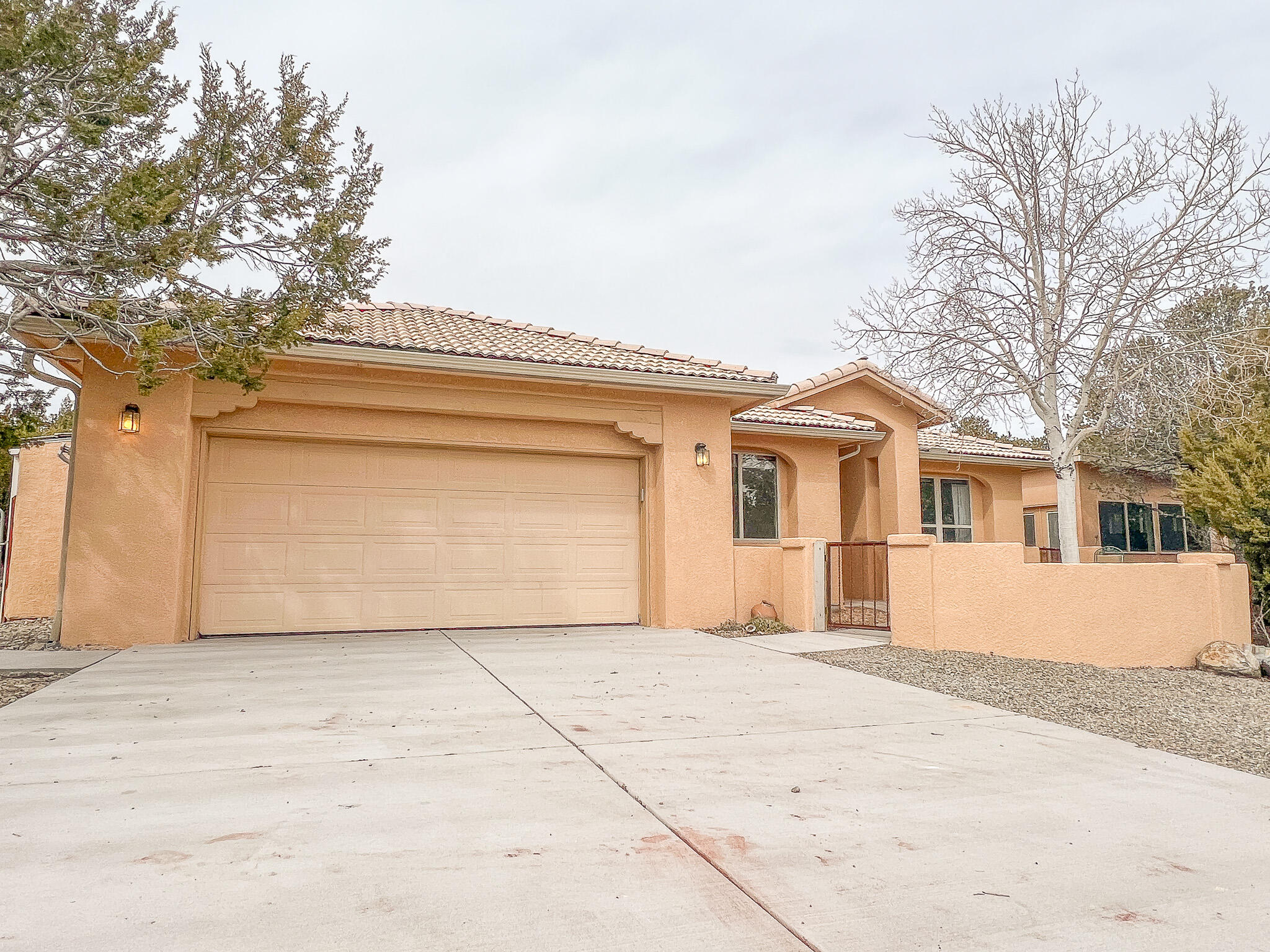 105 Paa Ko Drive, Sandia Park, NM 87047
