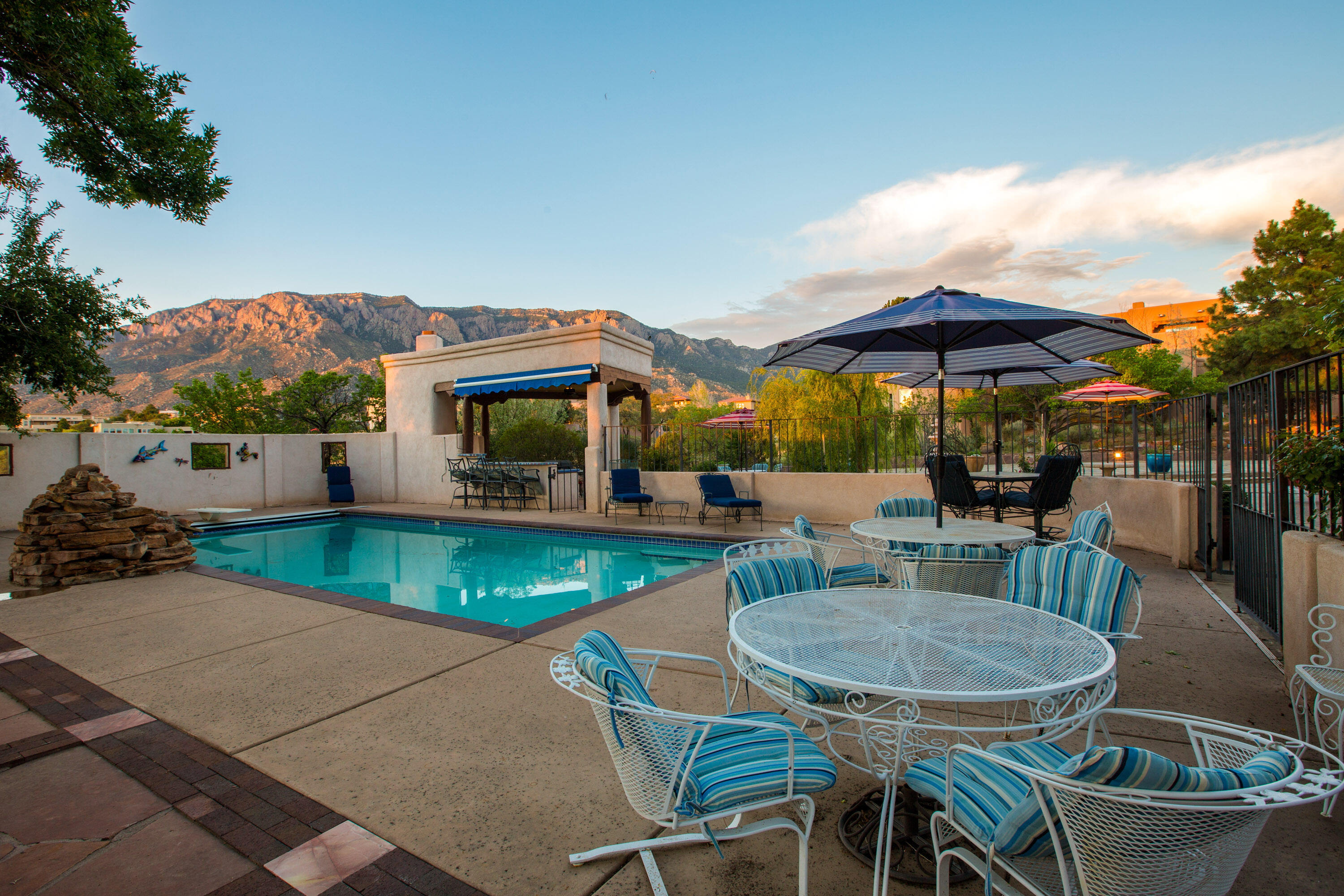1521 Eagle Ridge Road NE, Albuquerque, NM 87122