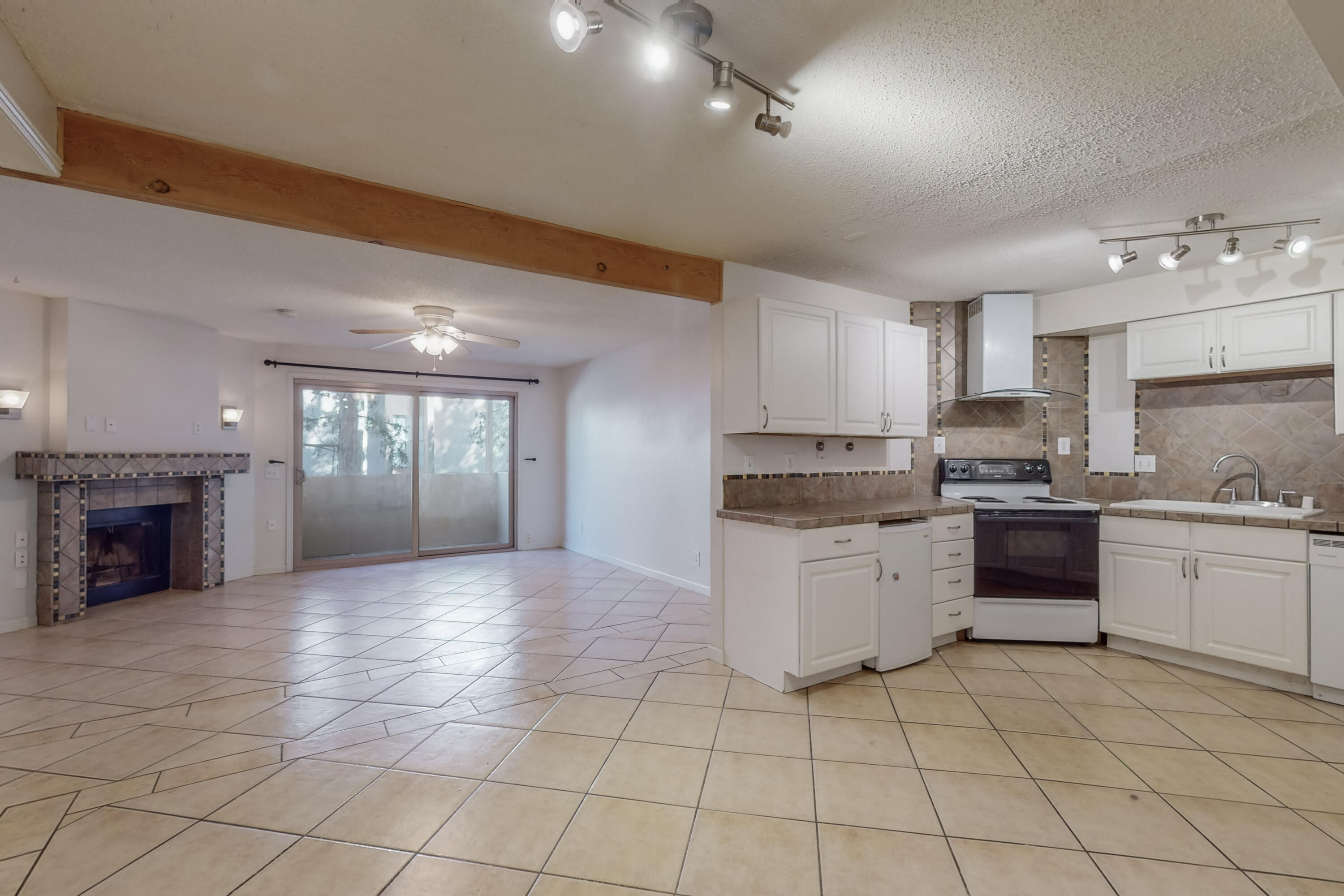 3833 Montgomery Boulevard NE 524, Albuquerque, NM 87109
