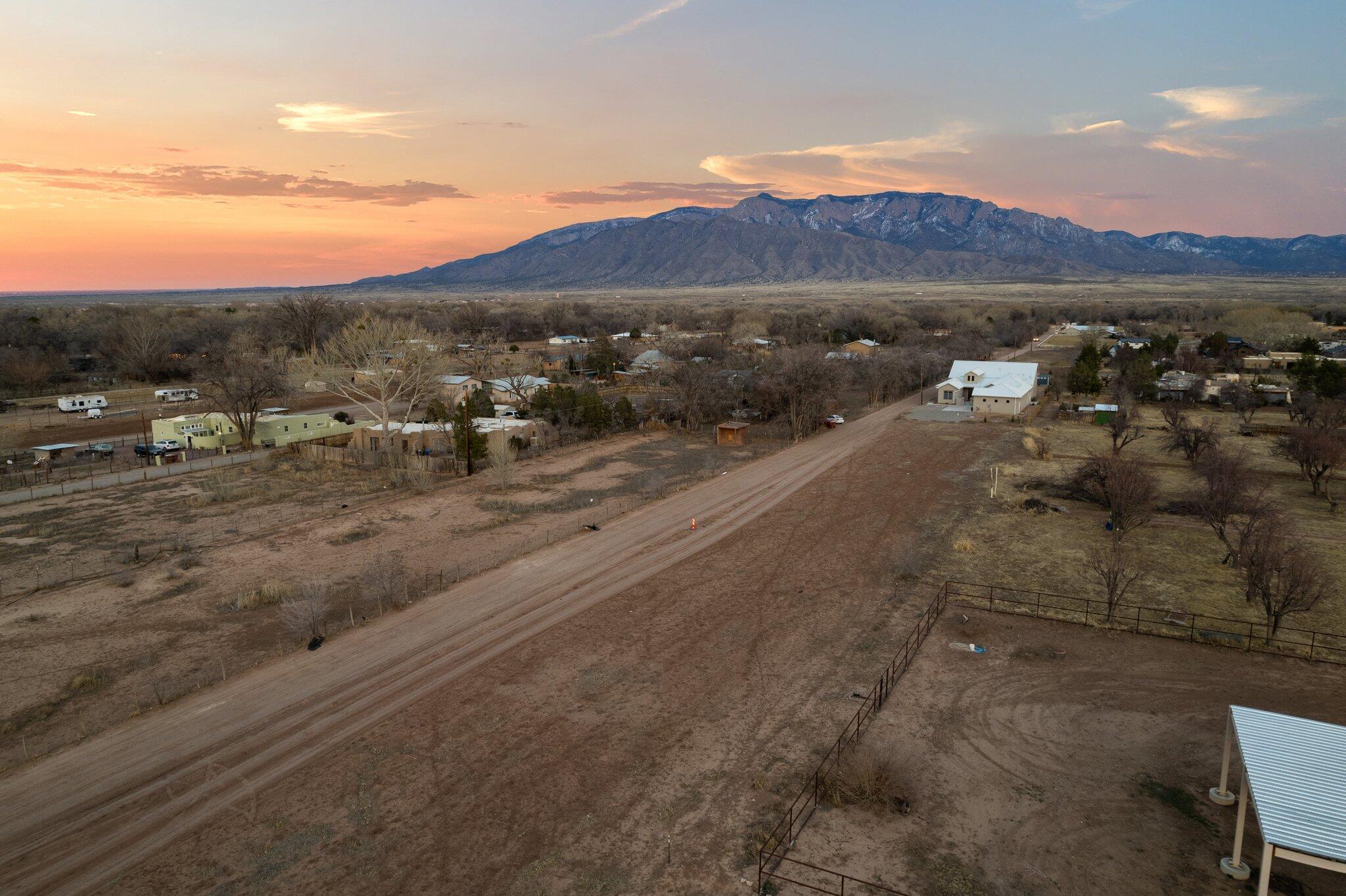 180 Guadalupe Lane, Corrales, NM 87048