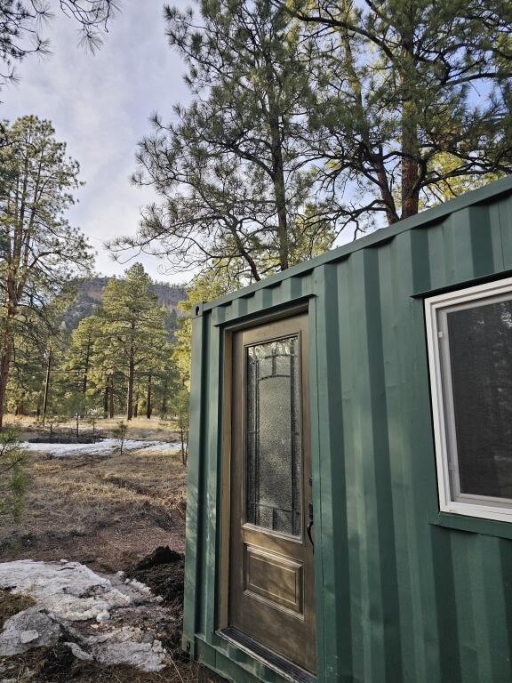 200 Spruce Loop, Jemez Springs, NM 87025