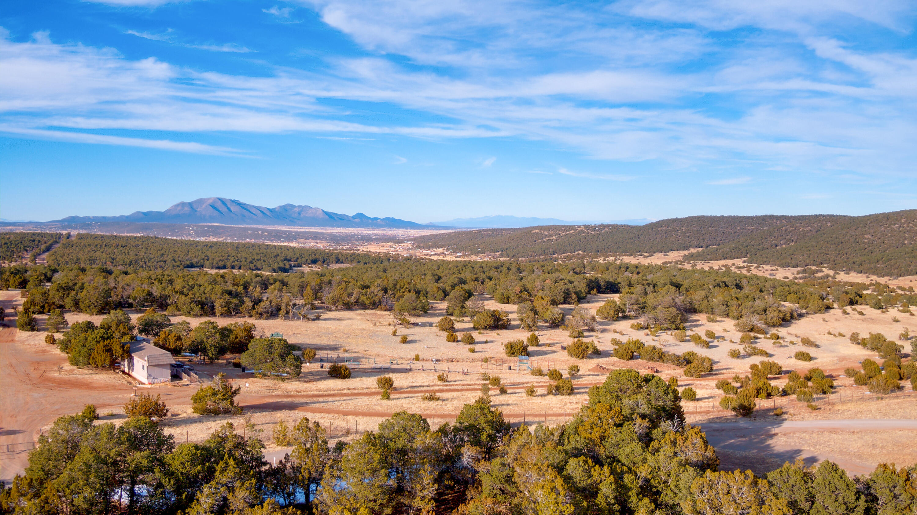 74 Barton Road, Edgewood, NM 87015