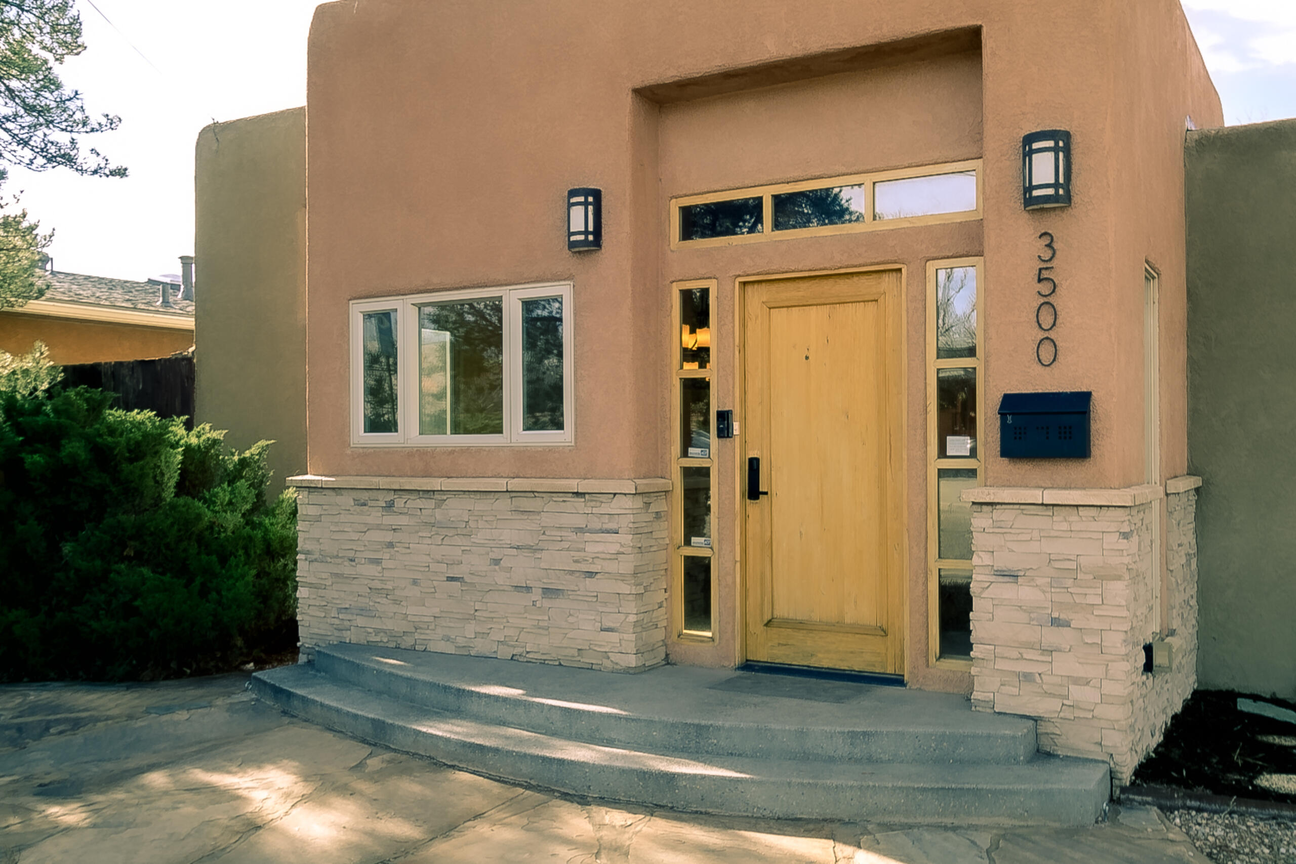 3500 Grand Avenue NE, Albuquerque, NM 87106