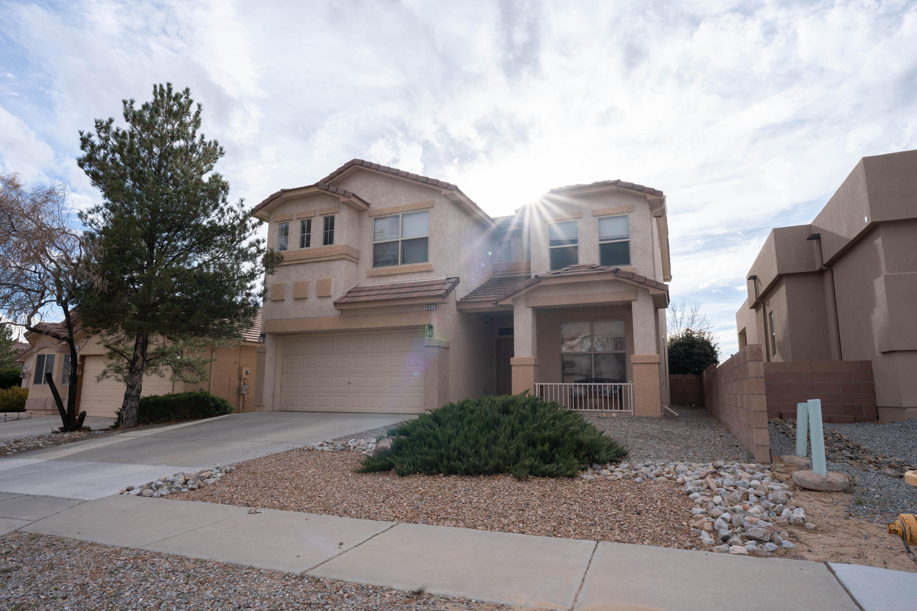 Amazing Home in the highly sought after Astante at Cabezon neighborhood. Very spacious featuring two living areas, a formal dining room and large primary bedroom with a balcony! The kitchen is well appointed with an island and large pantry. This master planned community has great walking paths, exercise areas, and parks! This home is centrally located near some of the area's best dining and shopping options. Don't wait to make this home all yours.