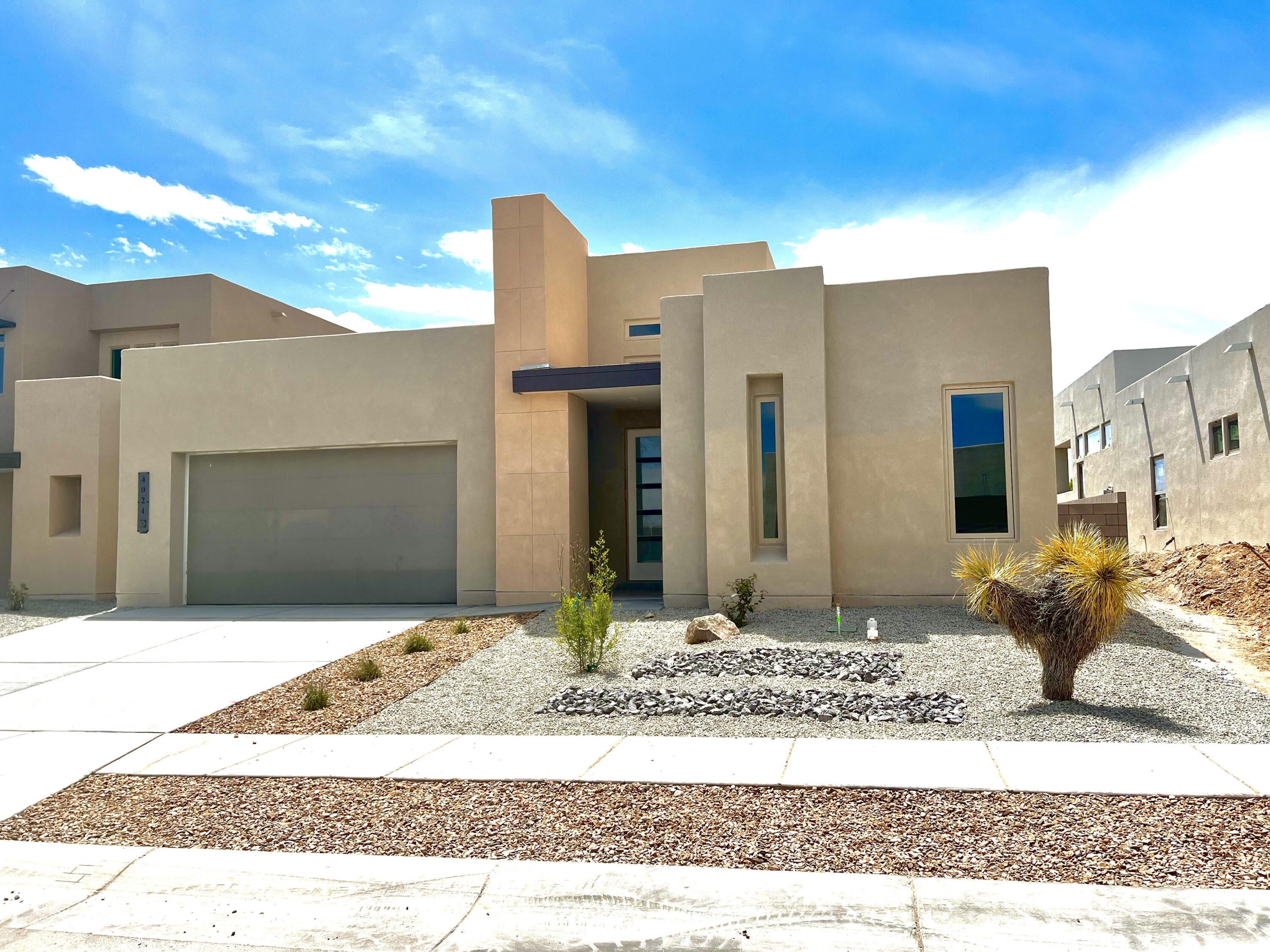 4024 Gondola Way NE, Albuquerque, NM 87113