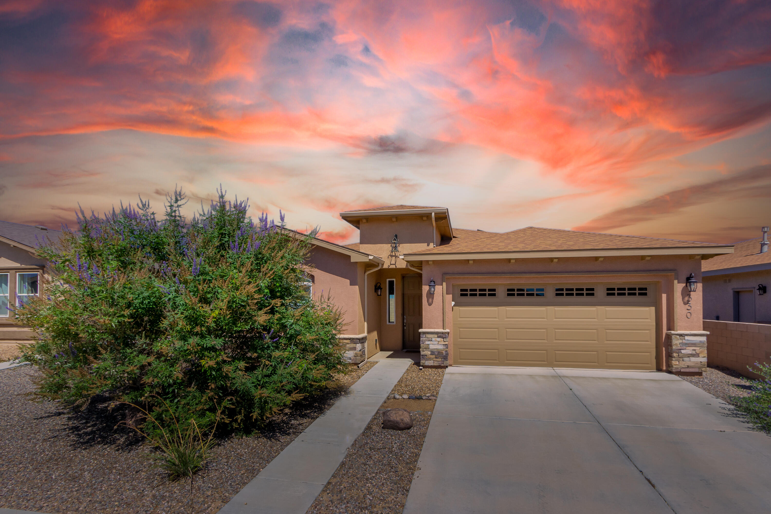330 Rio Chama Circle SW, Los Lunas, NM 87031