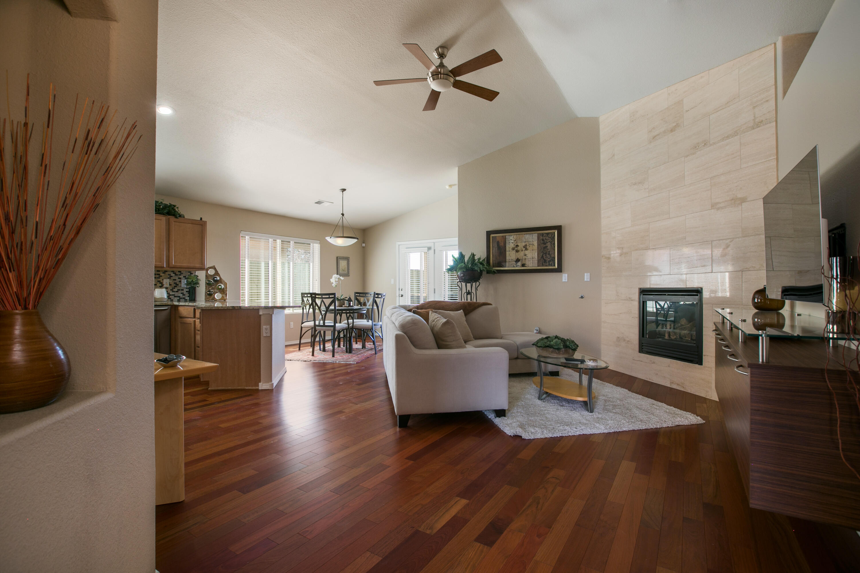 8605 Eagle Creek Drive NE