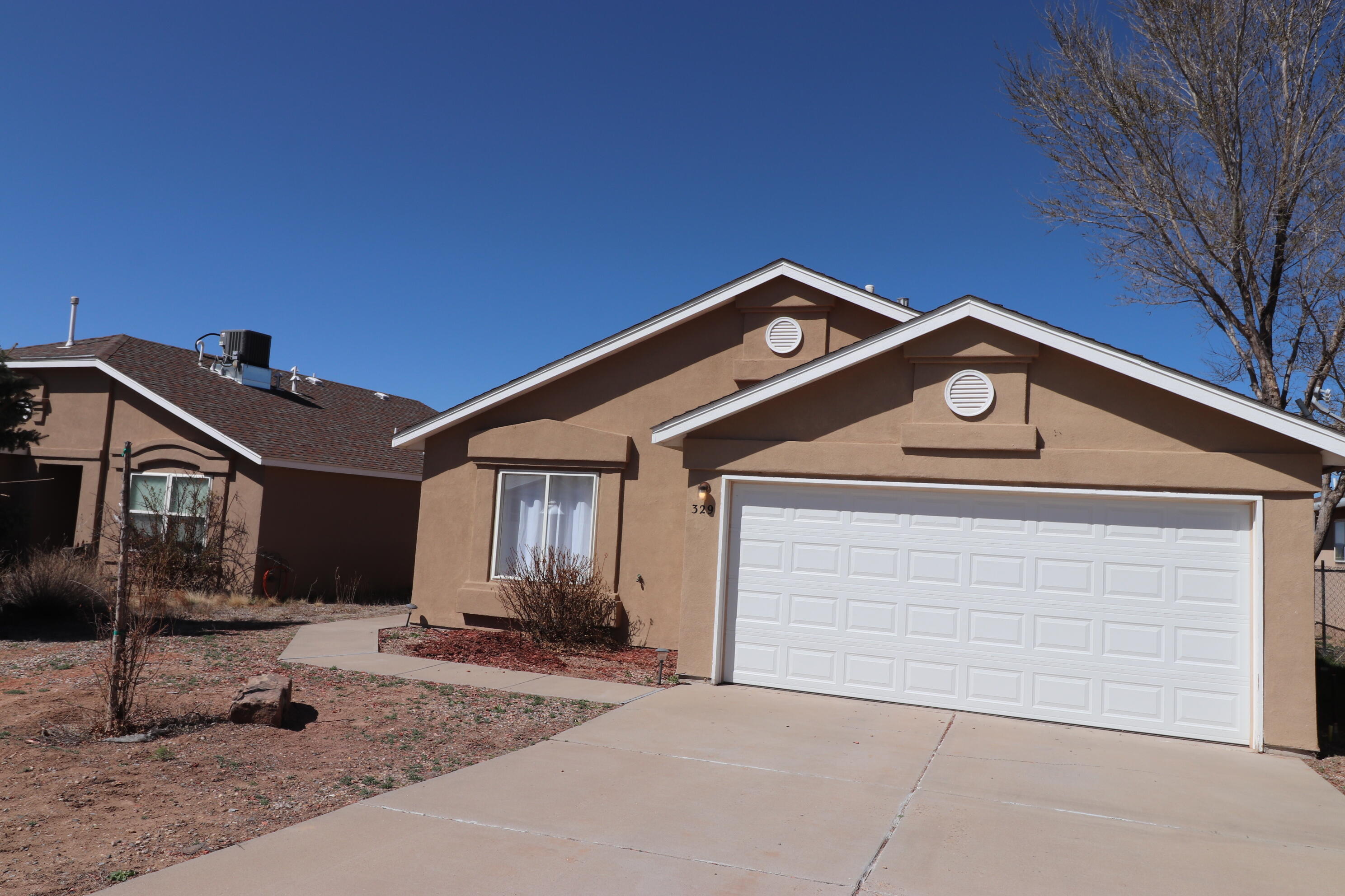 329 Camino Eric, Moriarty, NM 87035
