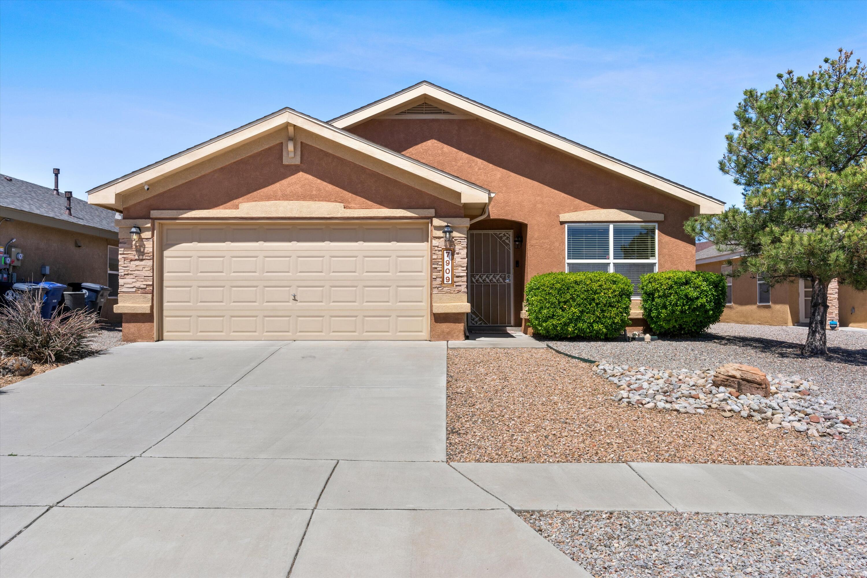 7909 Carrizo Road NW, Albuquerque, NM 87114