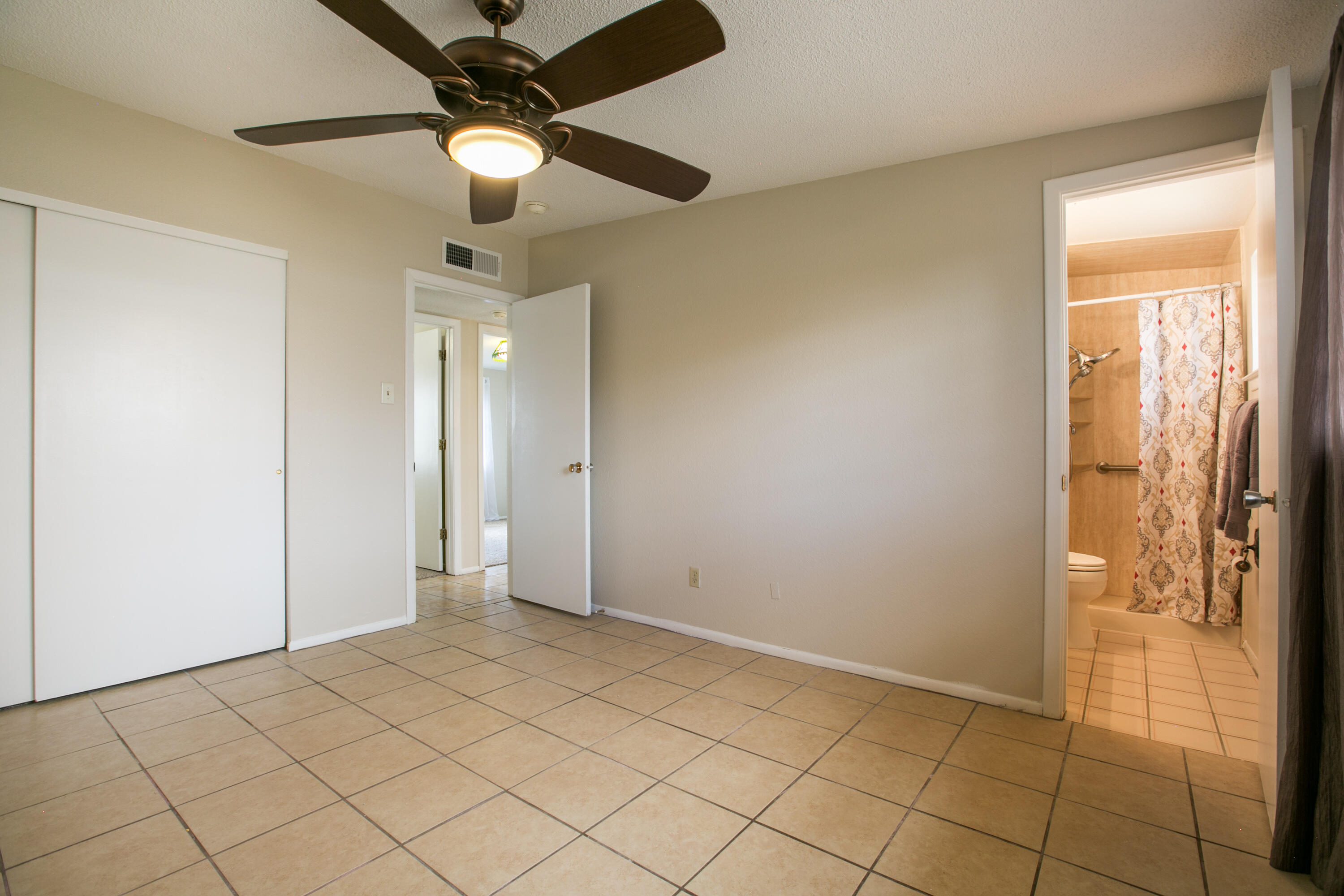 11004 Claremont Avenue NE