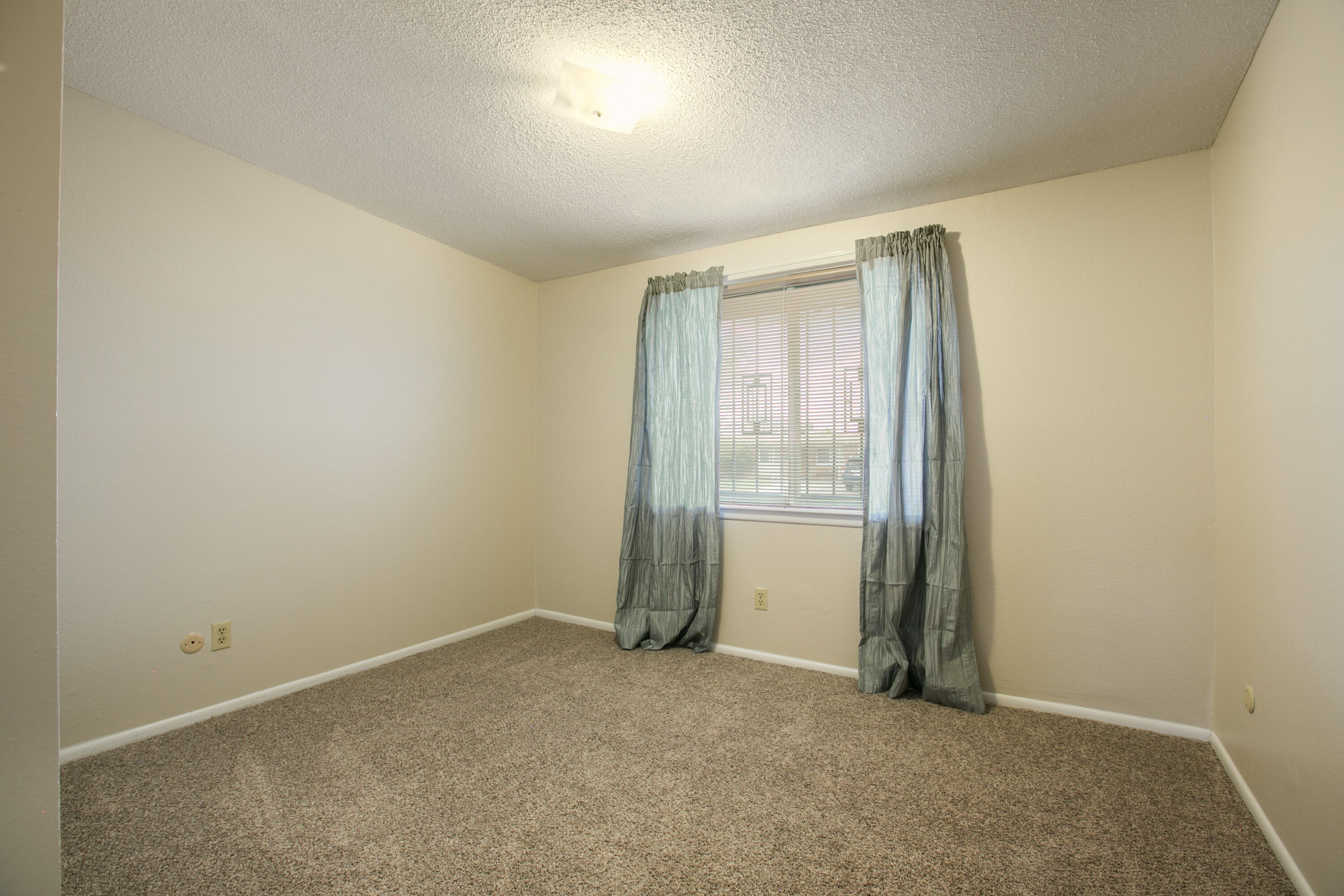 11004 Claremont Avenue NE