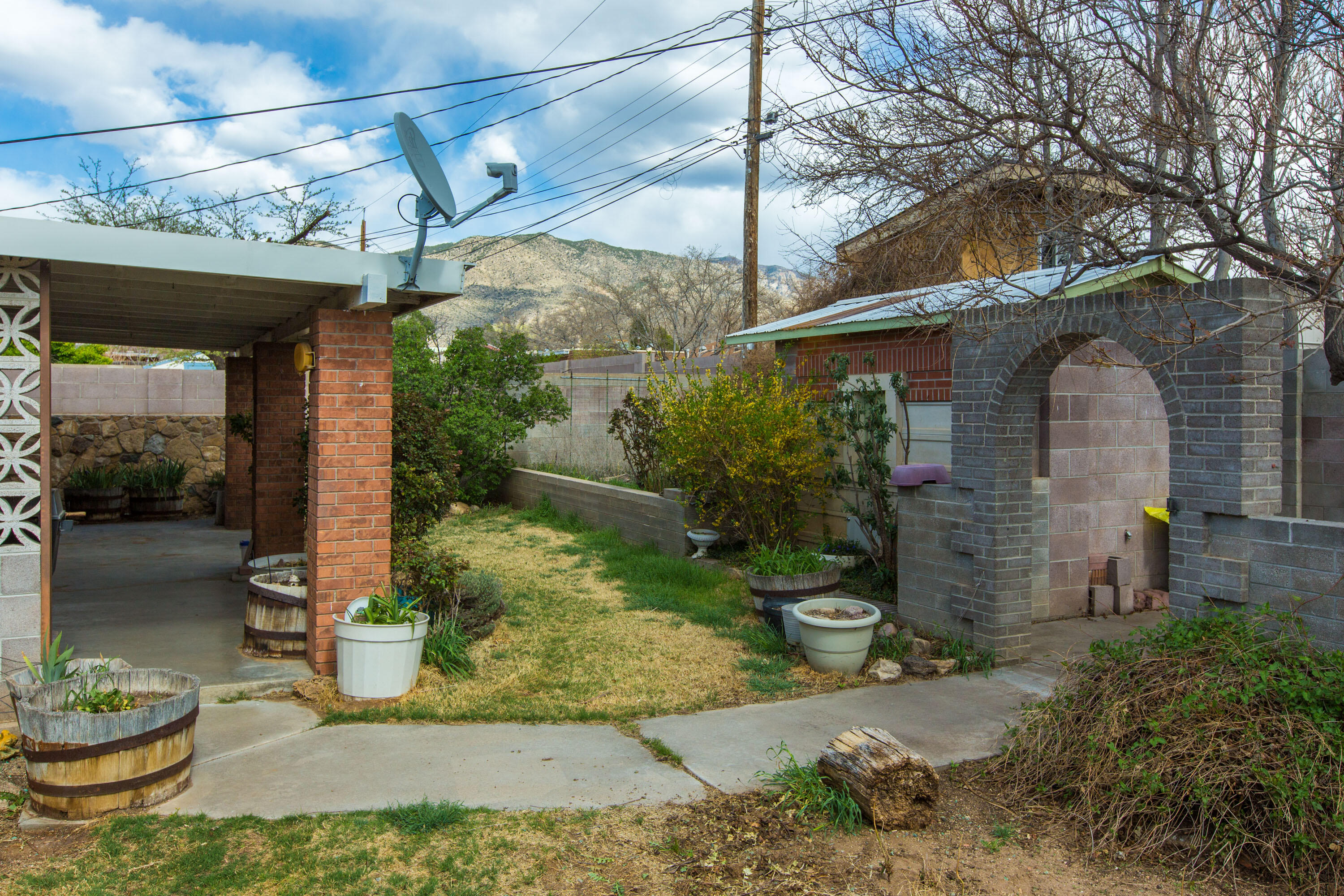 11004 Claremont Avenue NE