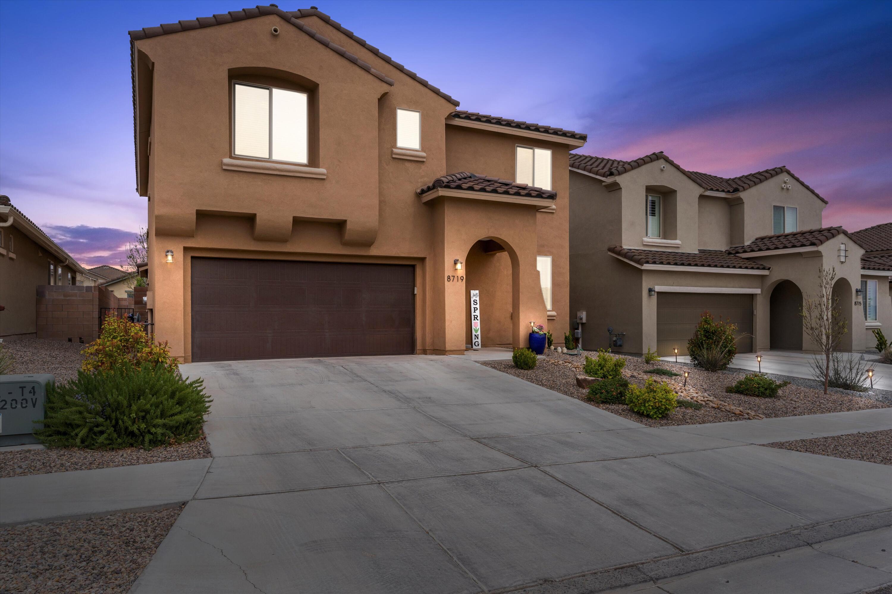 8719 Jet Stream Road NW, Albuquerque, NM 87120