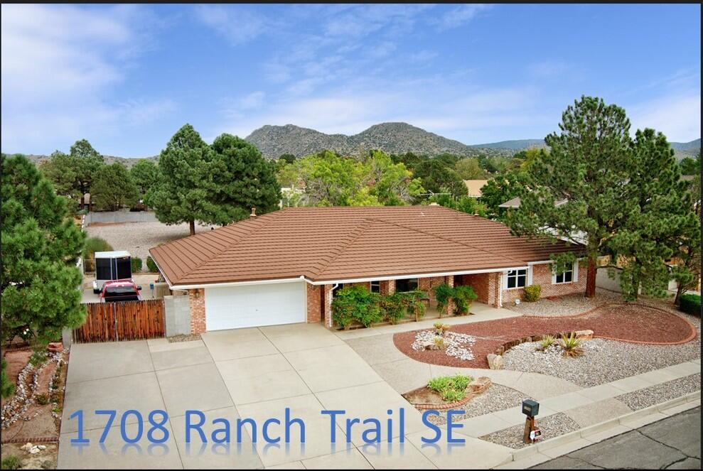 1708 Ranch Trail SE, Albuquerque, NM 87123