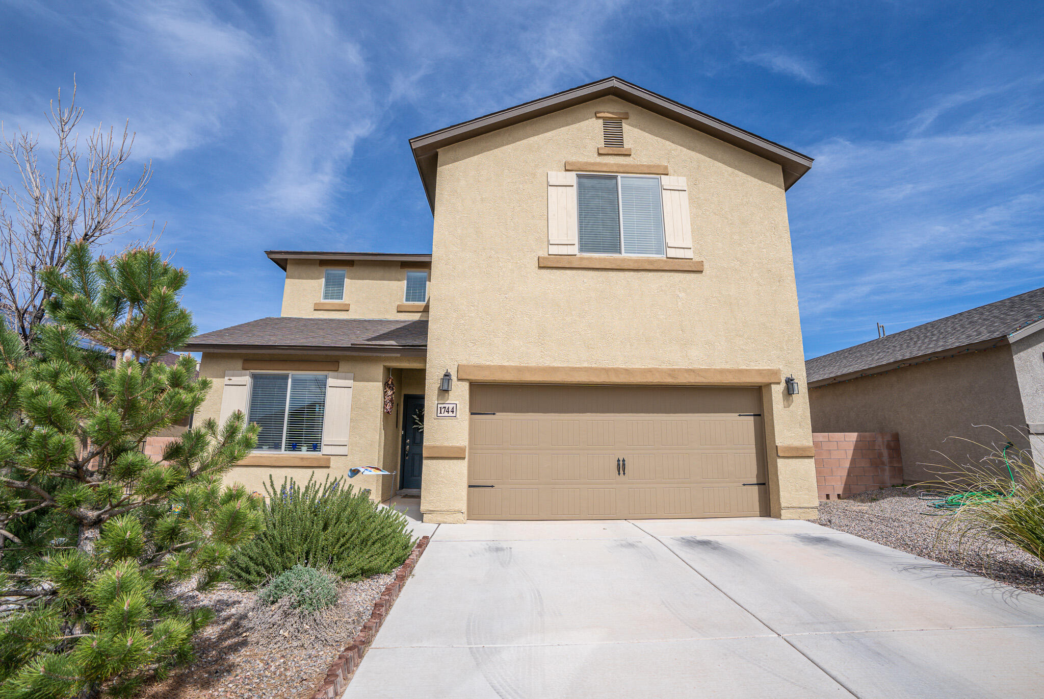 1744 Chisholm Trail NE, Rio Rancho, NM 87144