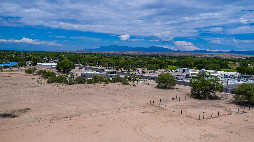 1055 Bosque Farms Boulevard, Bosque Farms, NM 87068