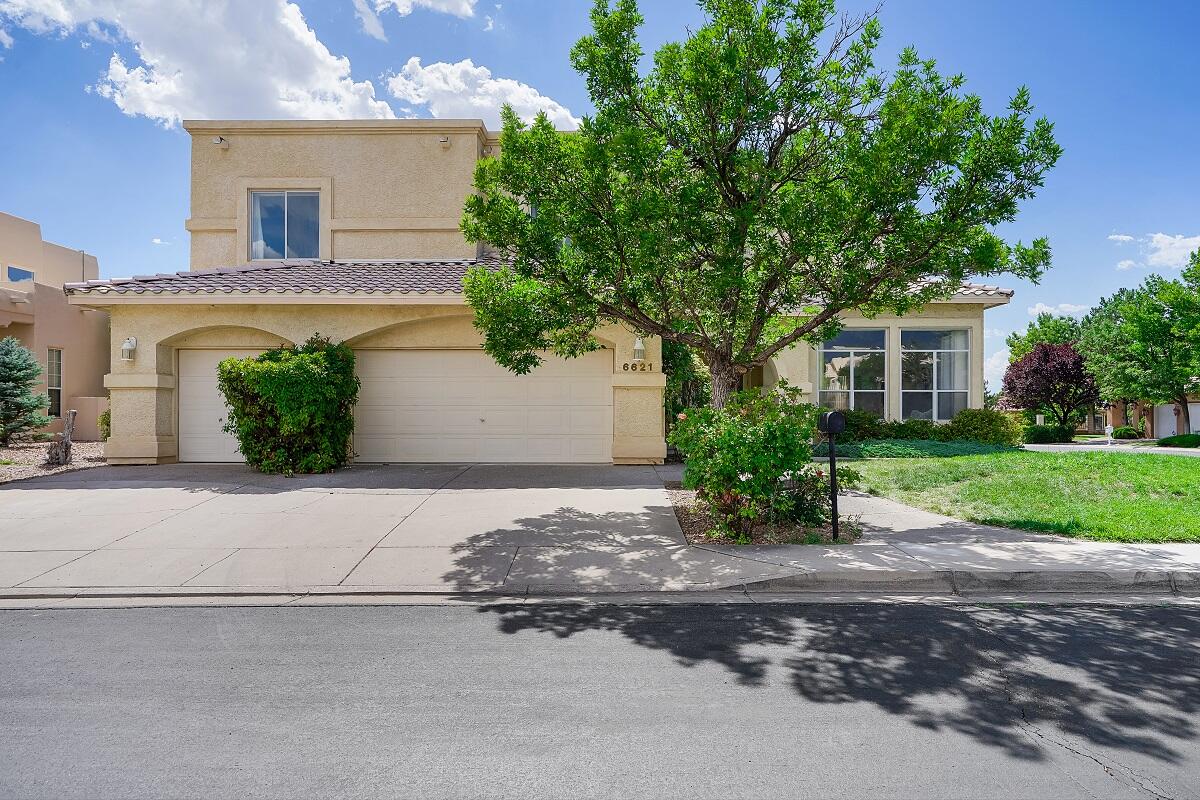 6621 Briarcliff NE, Albuquerque, NM 87111