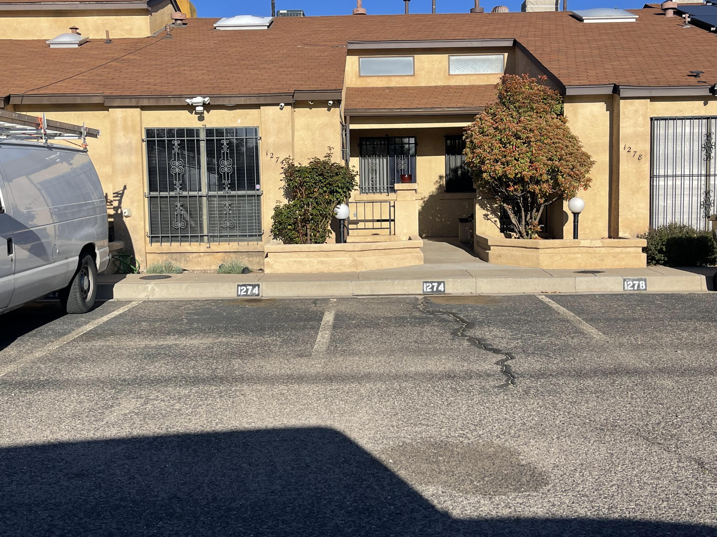 1274 Grande Boulevard SE, Rio Rancho, NM 87124