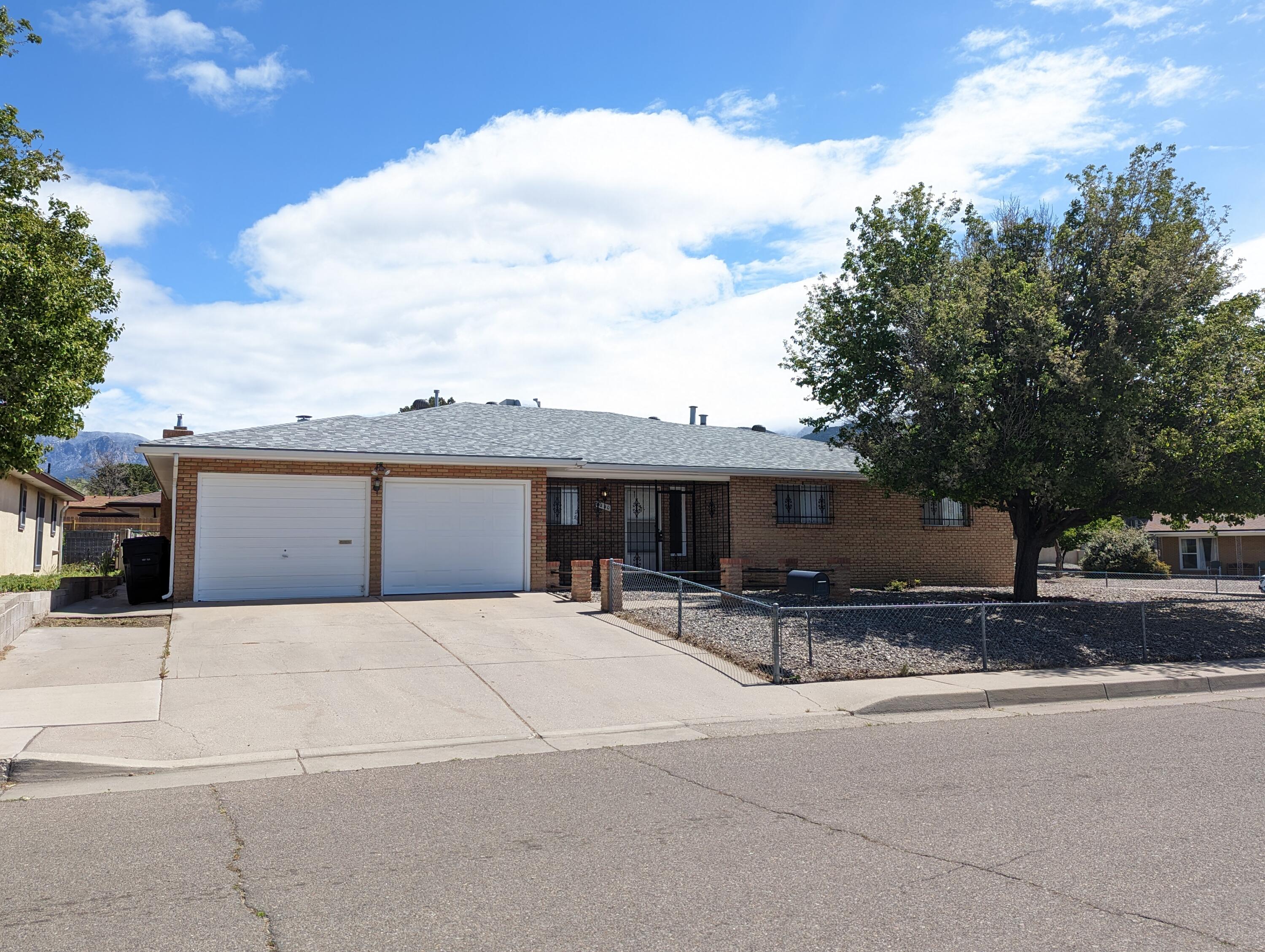 3140 June Street NE, Albuquerque, NM 87111