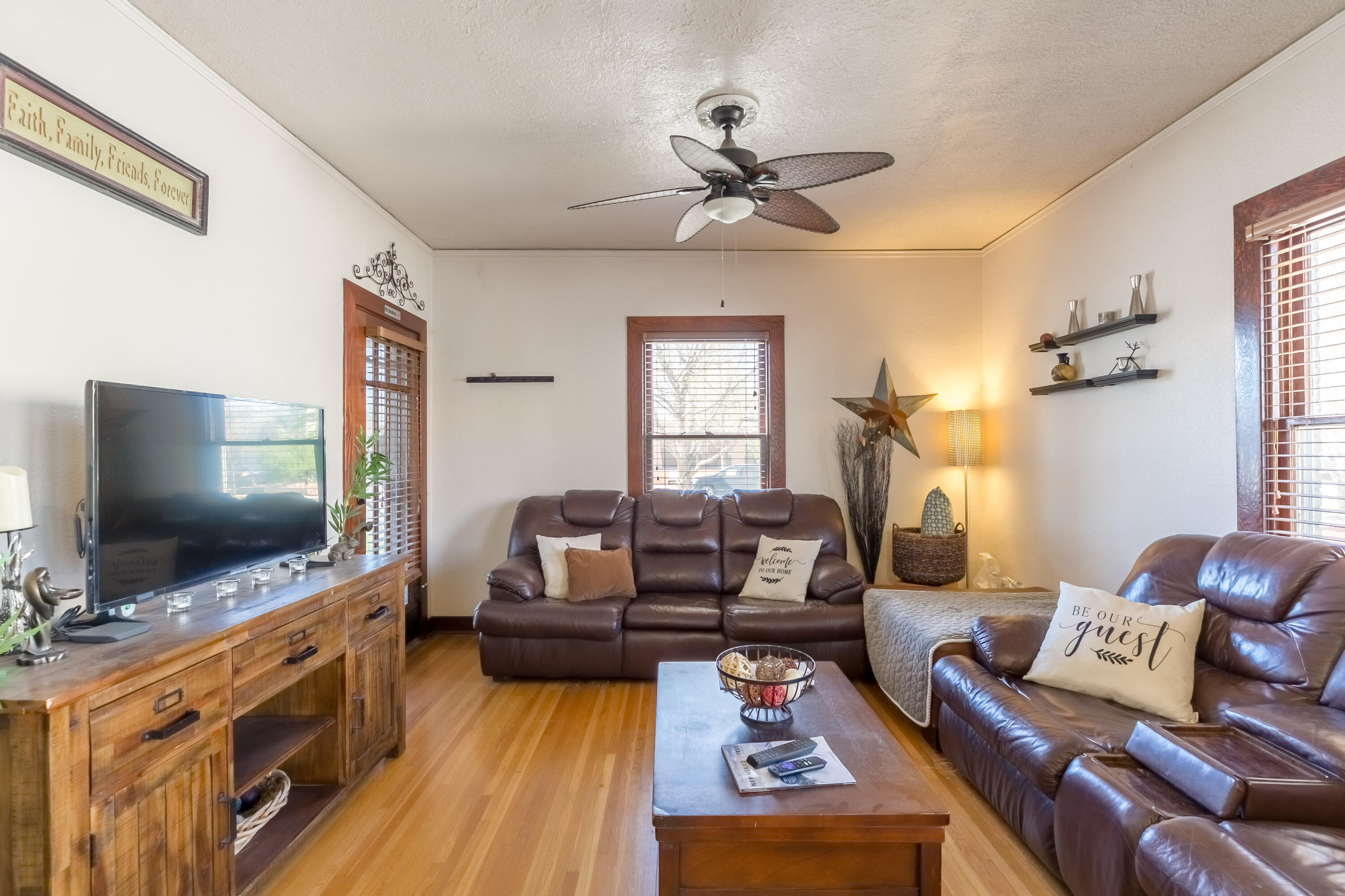 1721 Silver Avenue SE, Albuquerque, NM 87106