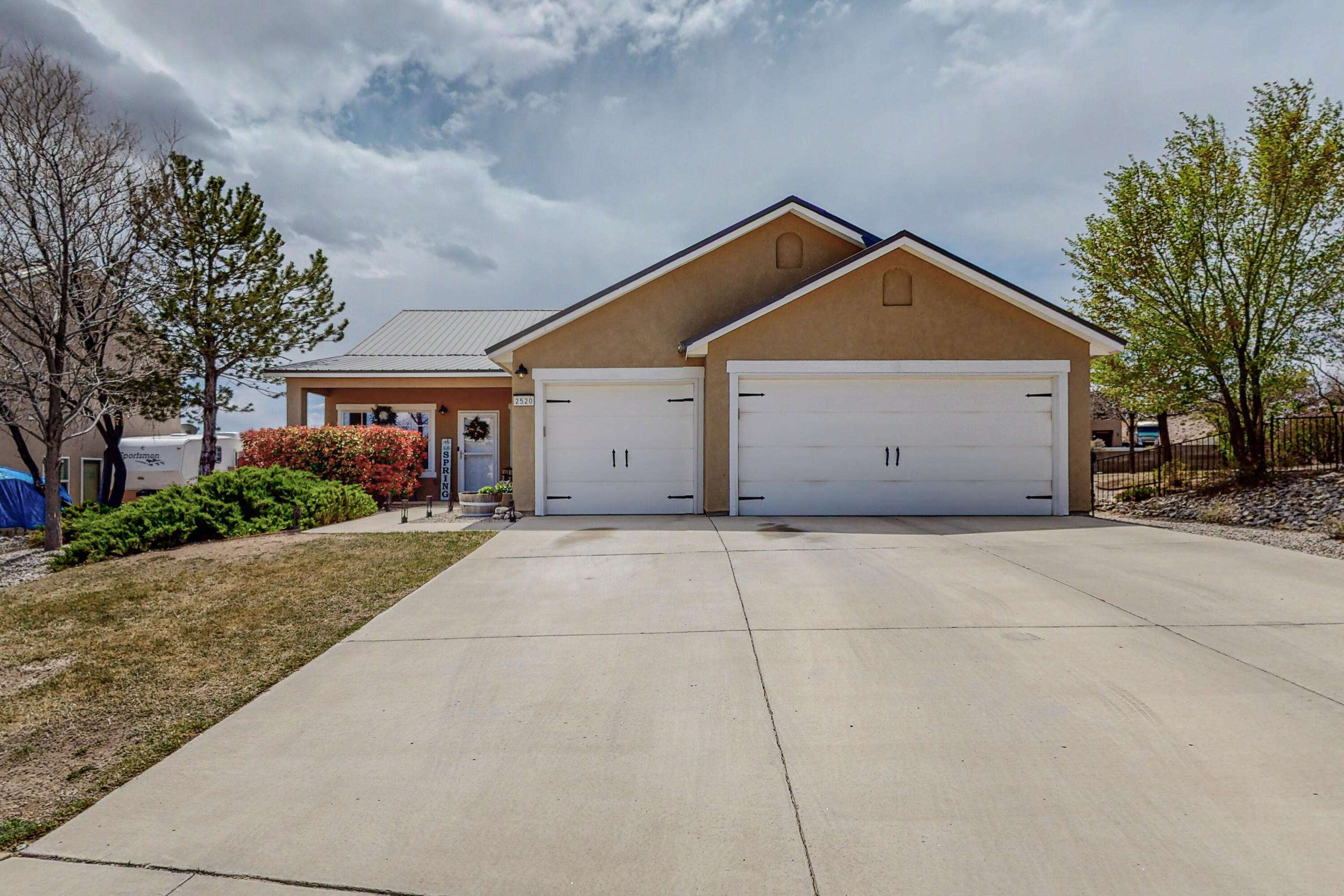 2520 Milagro Ridge Court NE, Rio Rancho, NM 87124