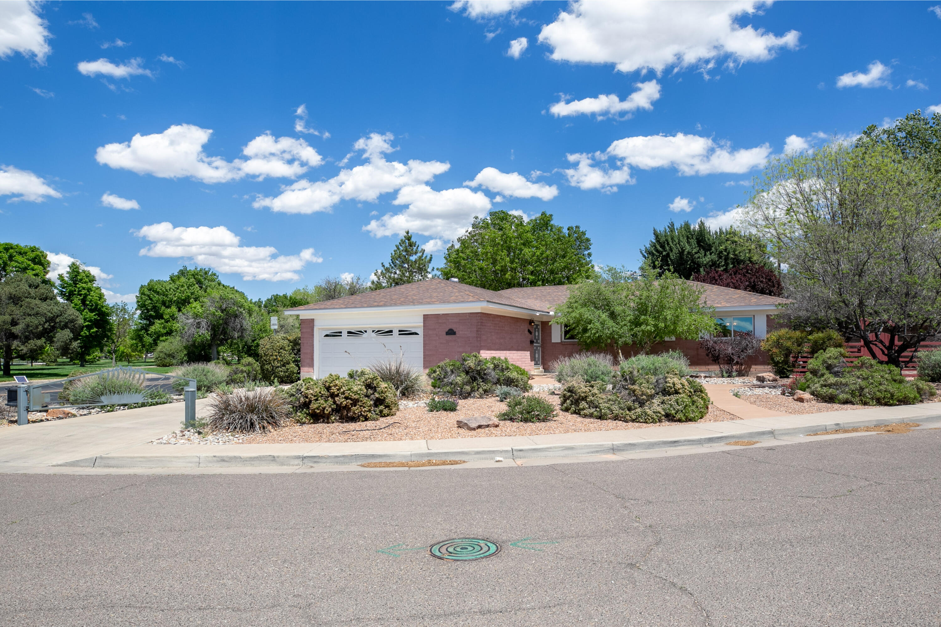 5803 Pojoaque Road NE, Albuquerque, NM 87110