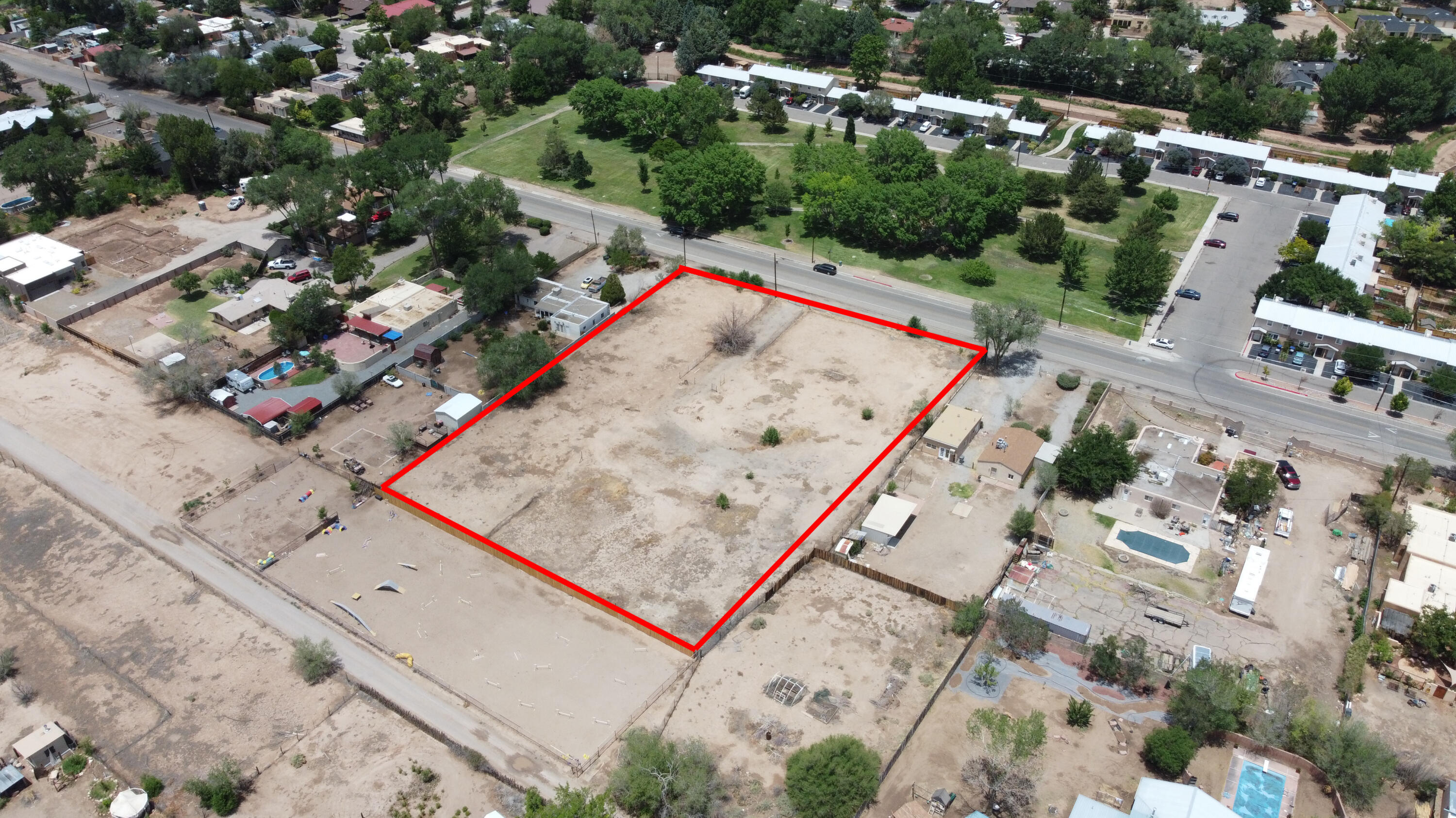 608 Grecian Avenue NW, Albuquerque, NM 87107
