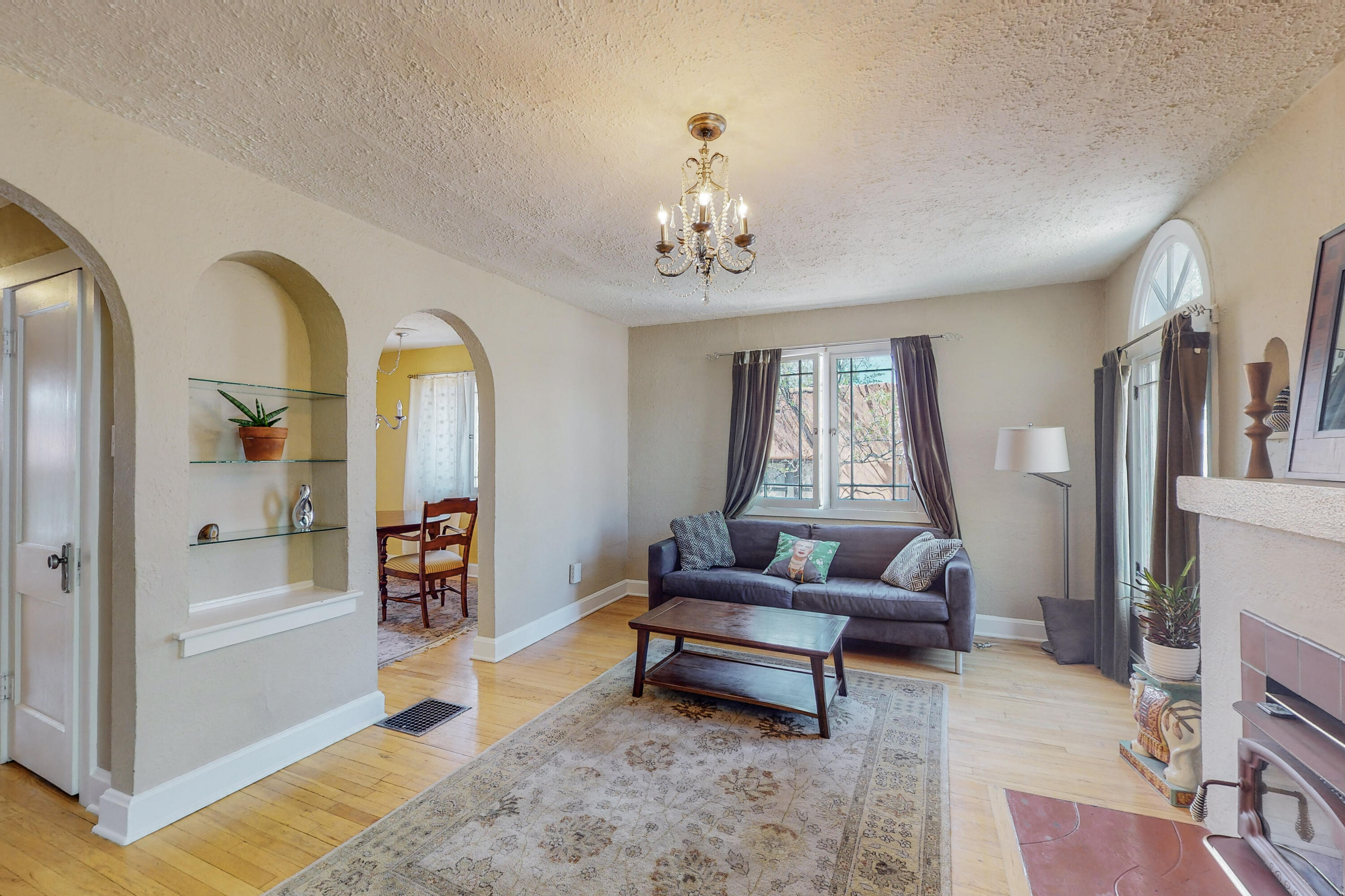440 Sycamore Street NE, Albuquerque, NM 87106